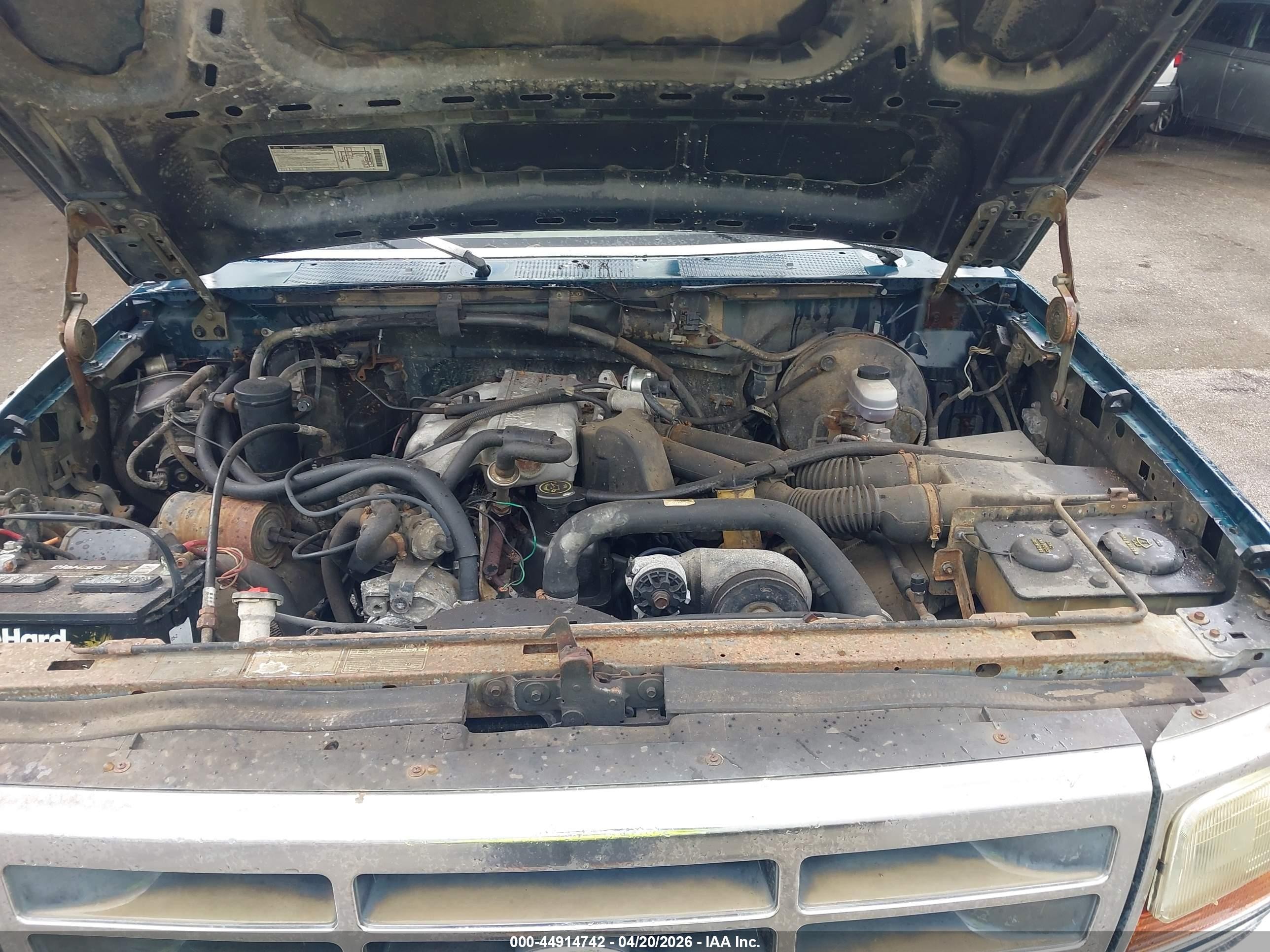 1992 Ford Bronco U100 Green vin: 1FMEU15Y7NLA03154