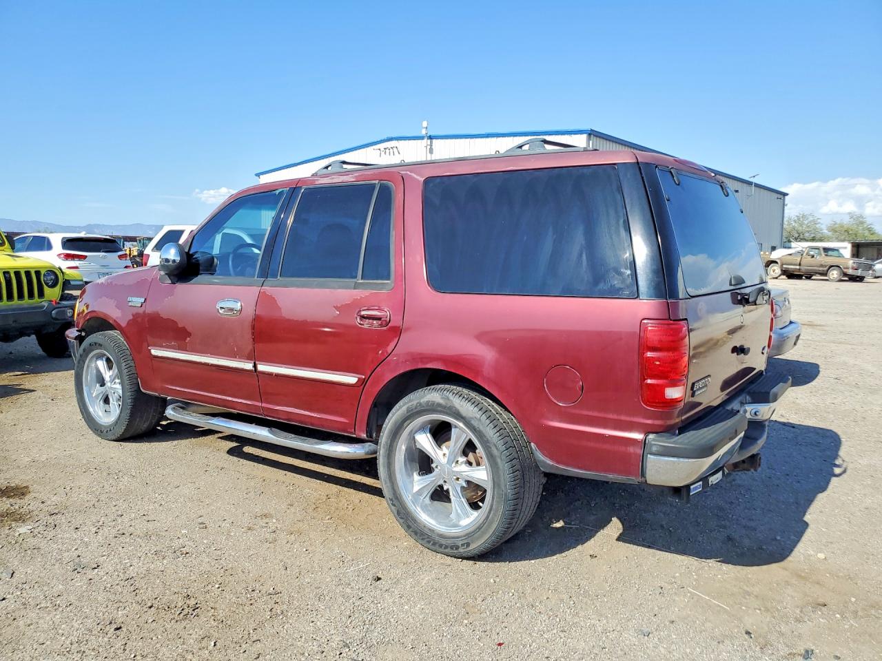 1997 Ford Expedition Burgundy vin: 1FMEU1760VLB69625