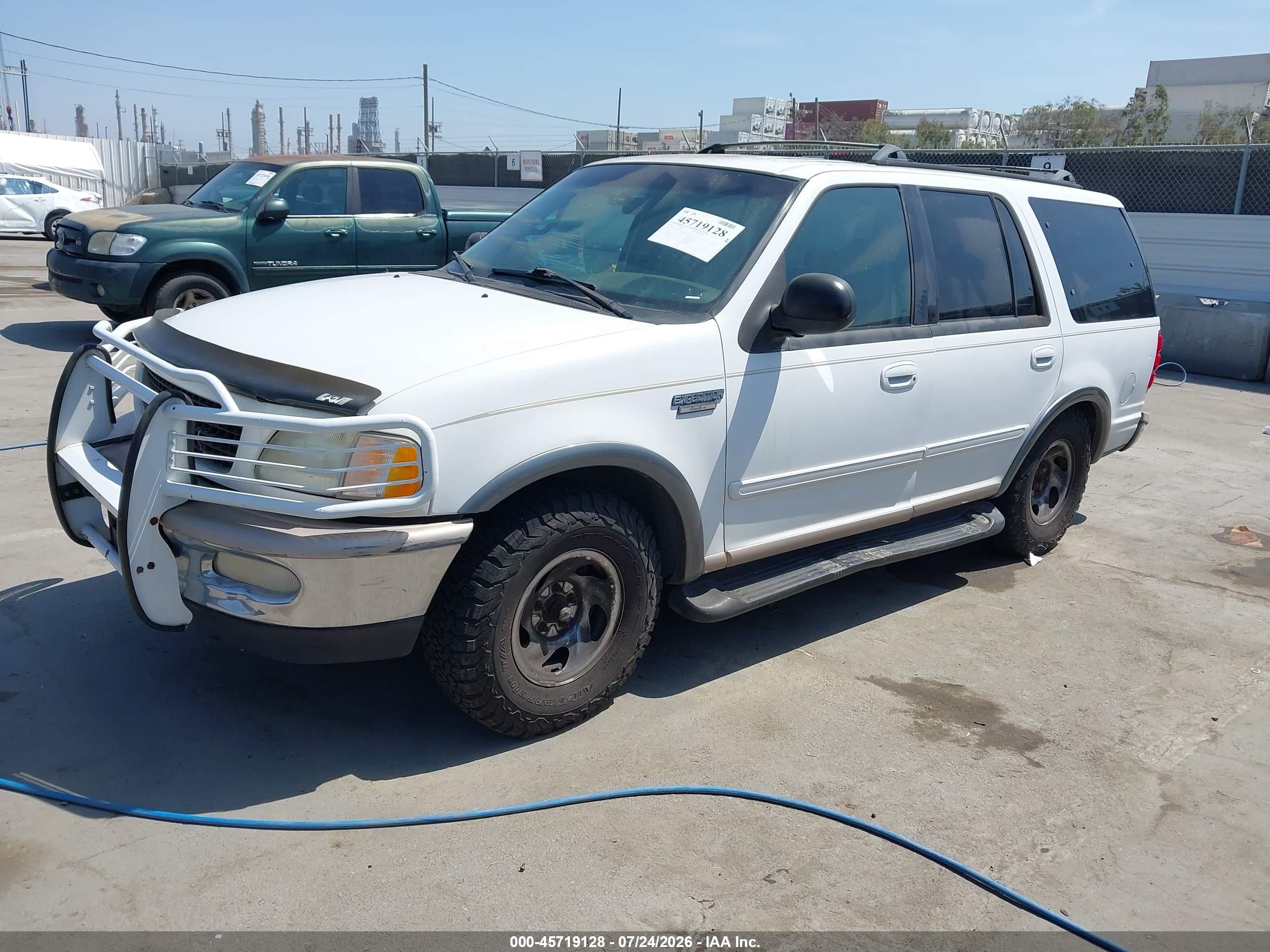 1997 Ford Expedition Eddie Bauer/xlt White vin: 1FMEU17L0VLB83403