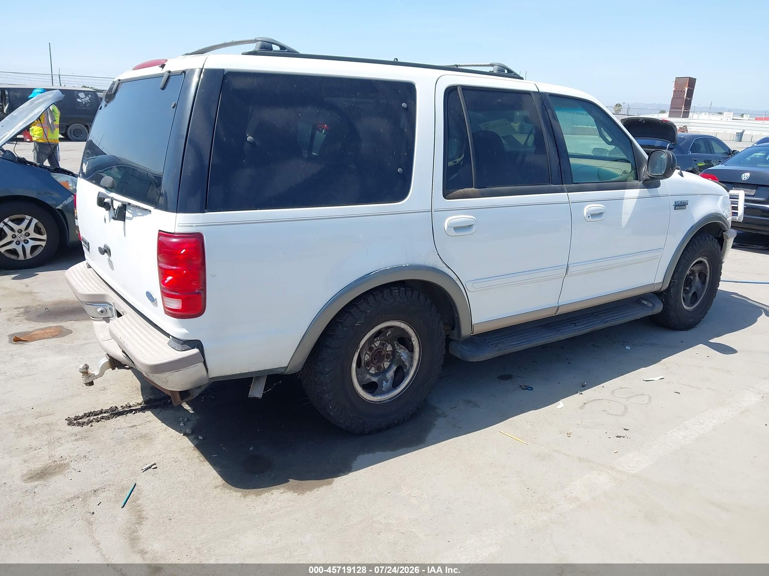 1997 Ford Expedition Eddie Bauer/xlt White vin: 1FMEU17L0VLB83403