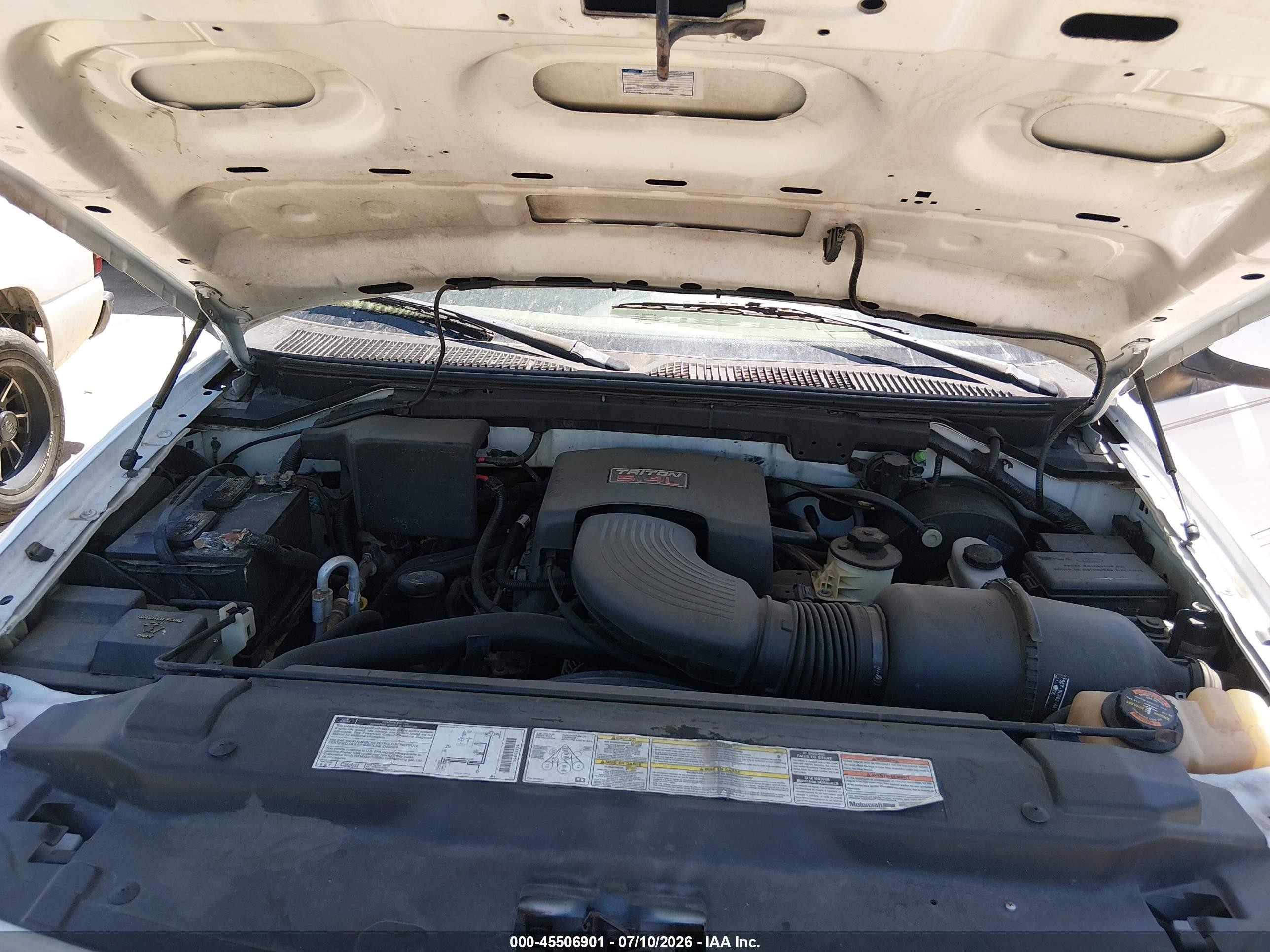 1998 Ford Expedition Eddie Bauer/xlt White vin: 1FMEU17L1WLA01404