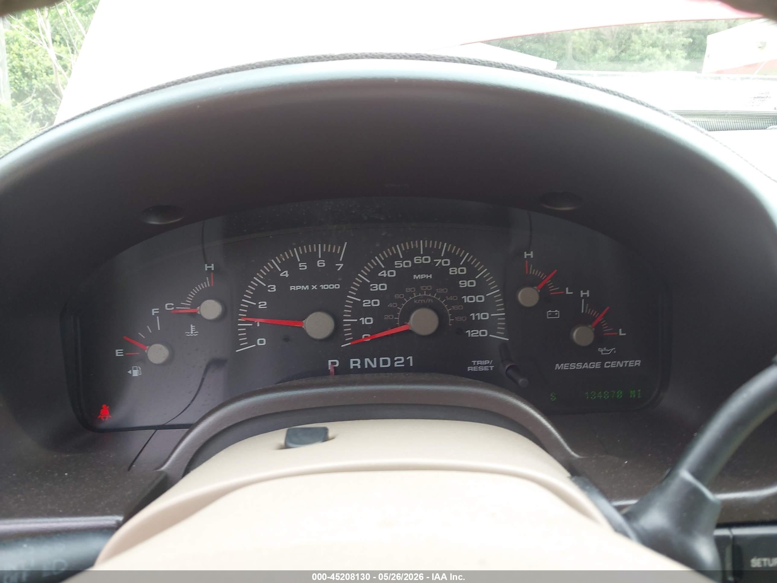 2004 Ford Expedition Eddie Bauer Красный vin: 1FMEU17W54LA77649