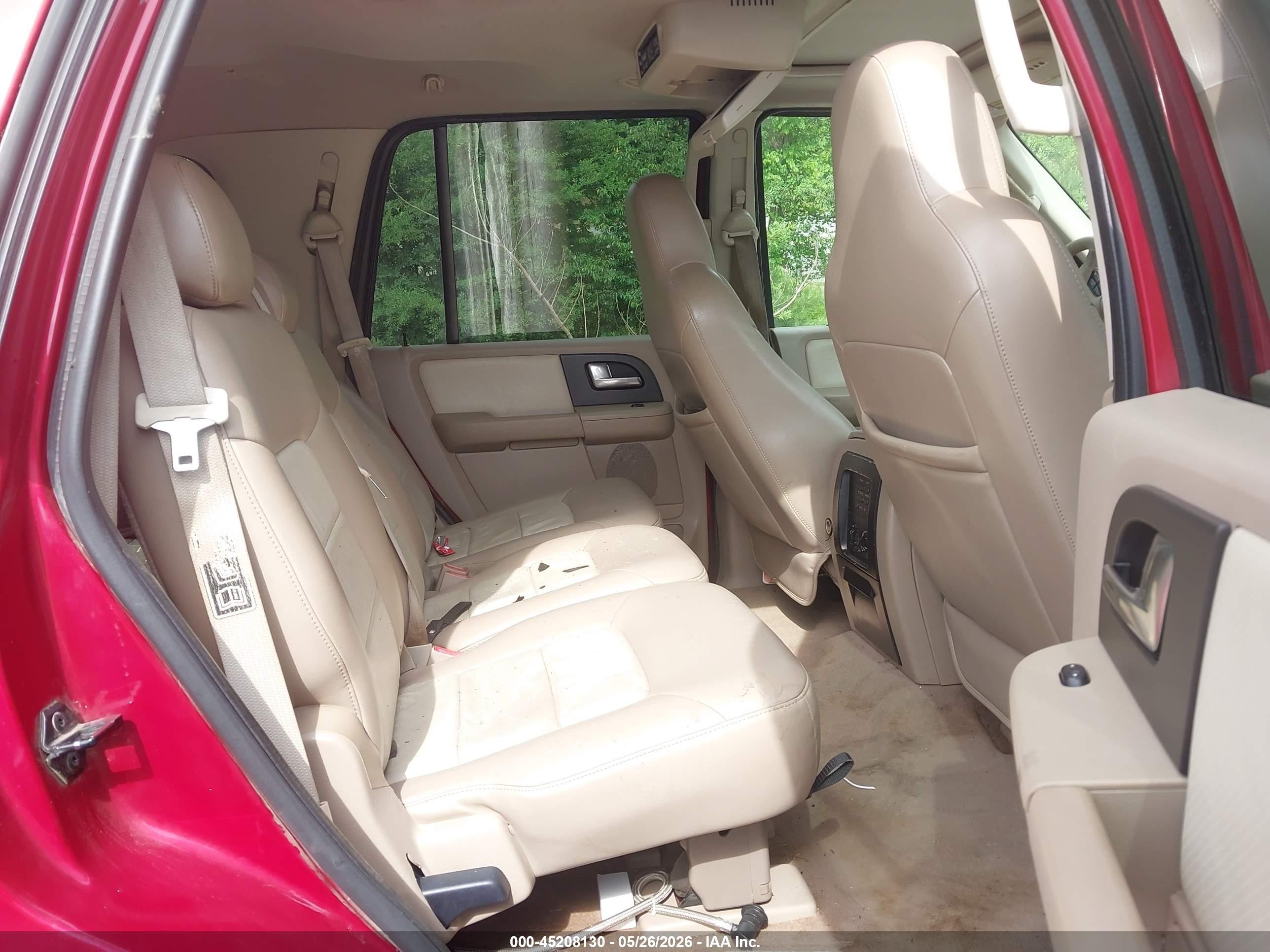2004 Ford Expedition Eddie Bauer Красный vin: 1FMEU17W54LA77649