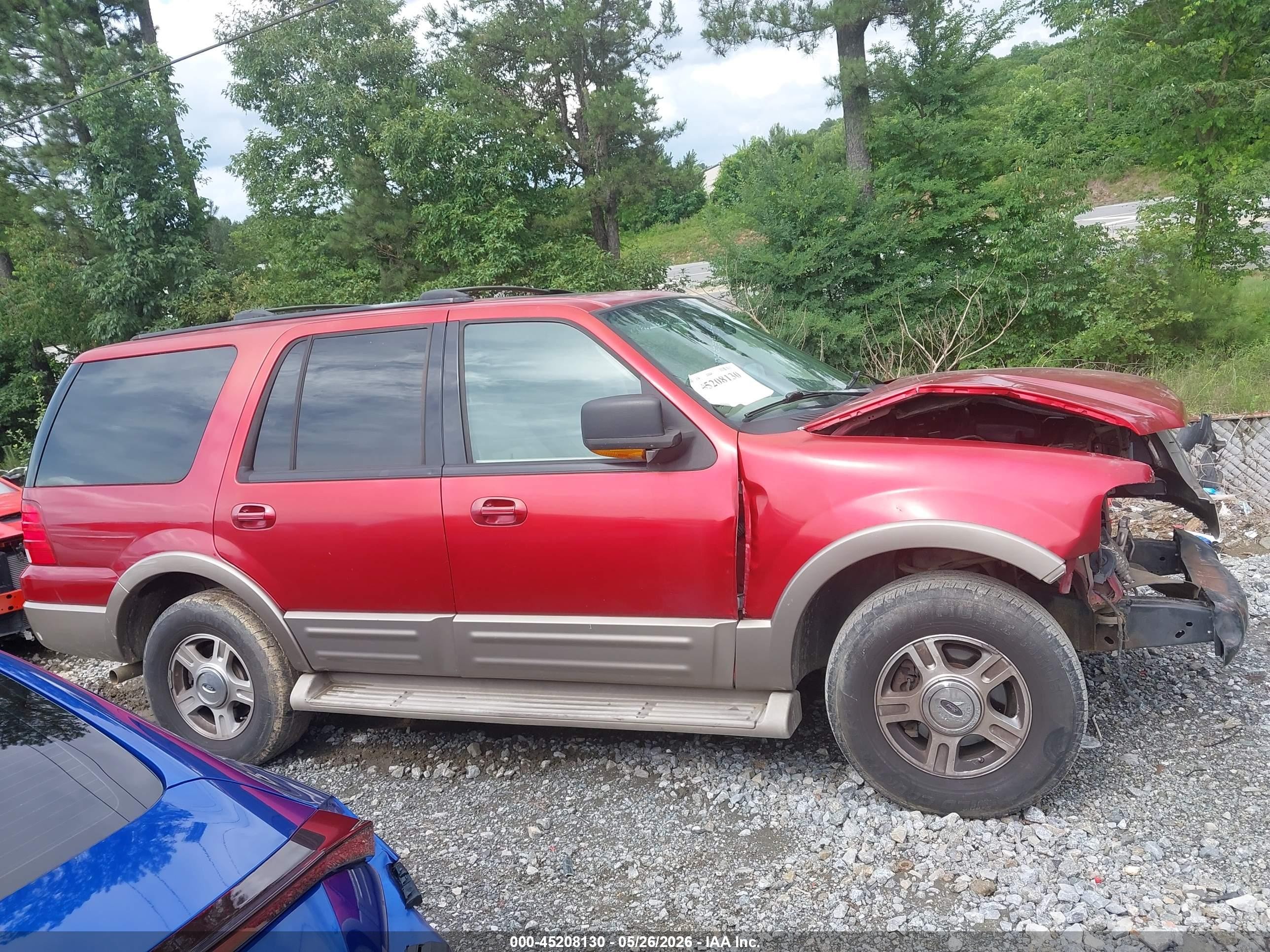 2004 Ford Expedition Eddie Bauer Красный vin: 1FMEU17W54LA77649