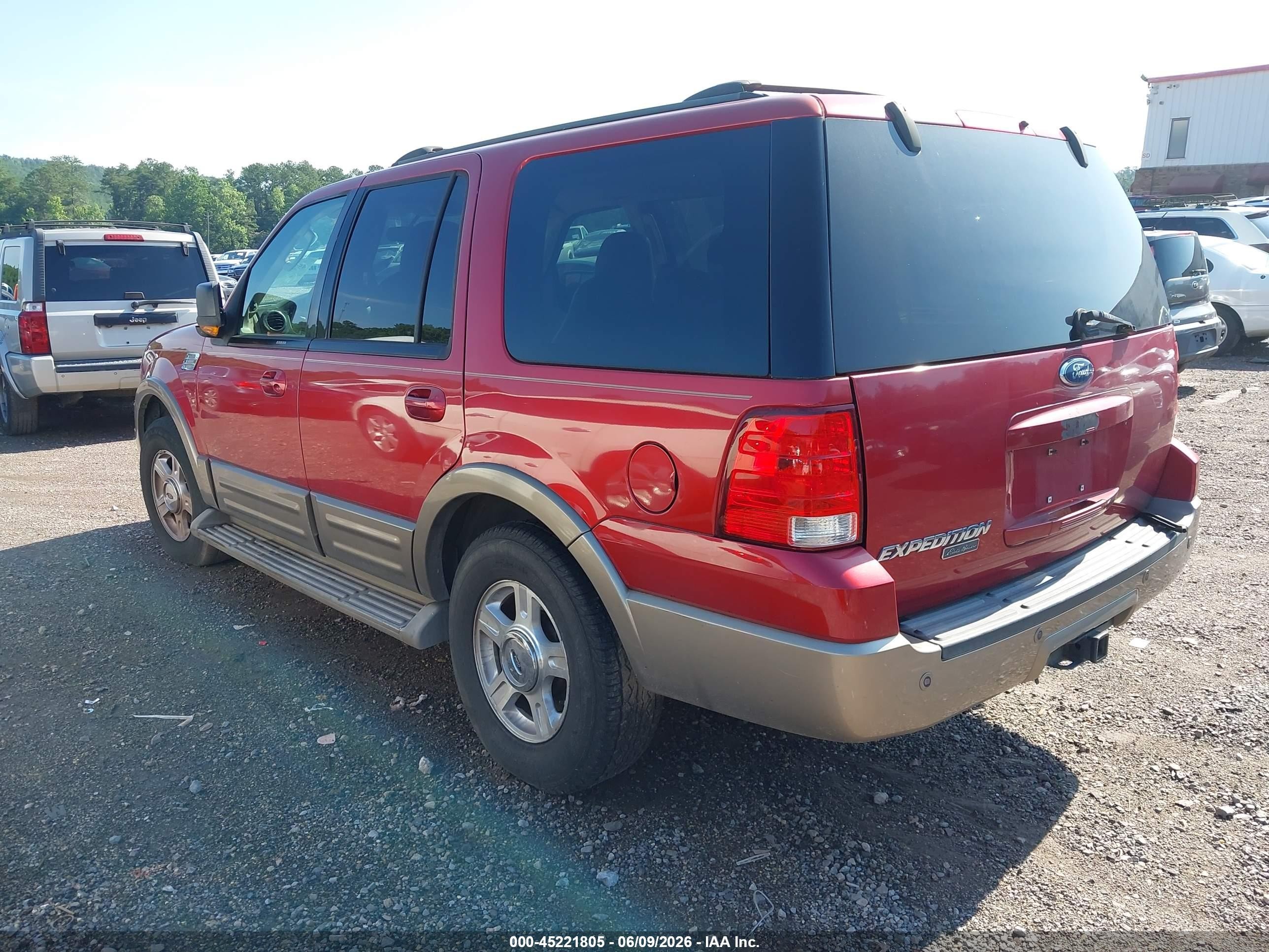2004 Ford Expedition Eddie Bauer Red vin: 1FMEU17W54LB68906