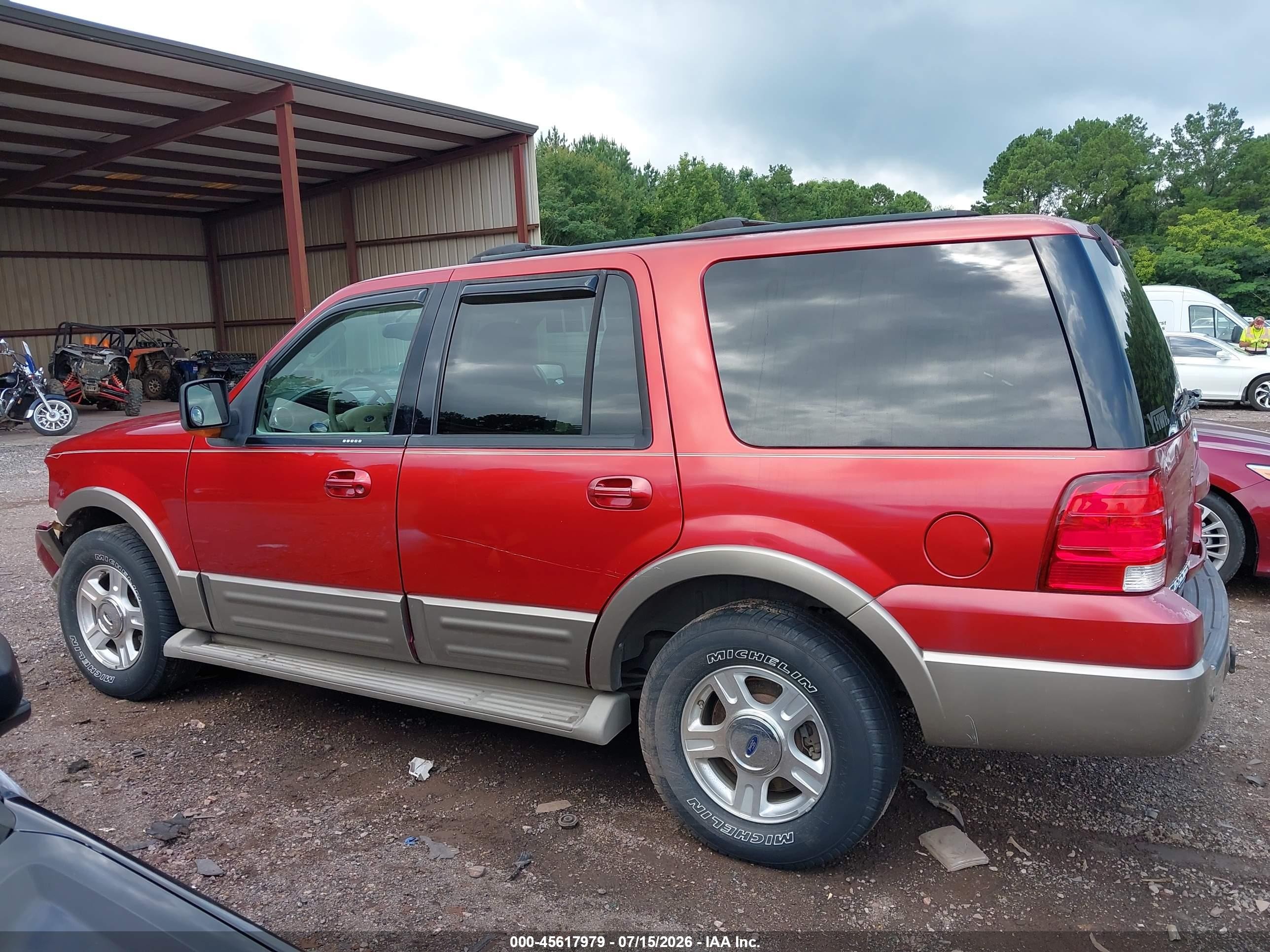 2004 Ford Expedition Eddie Bauer Красный vin: 1FMEU17W84LA82456