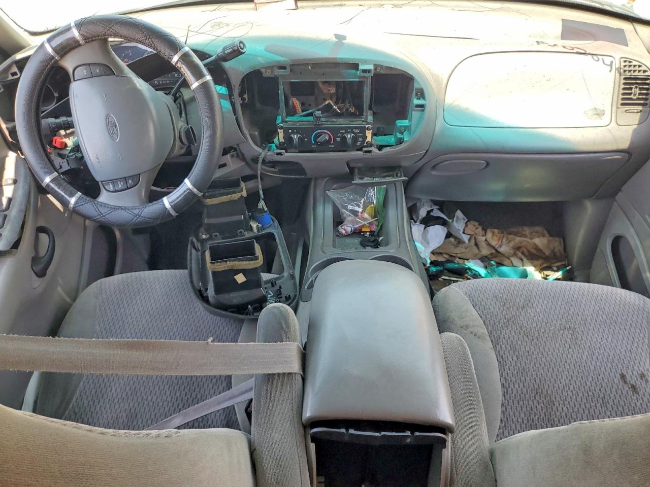 1997 Ford Expedition Green vin: 1FMEU18WXVLB07339