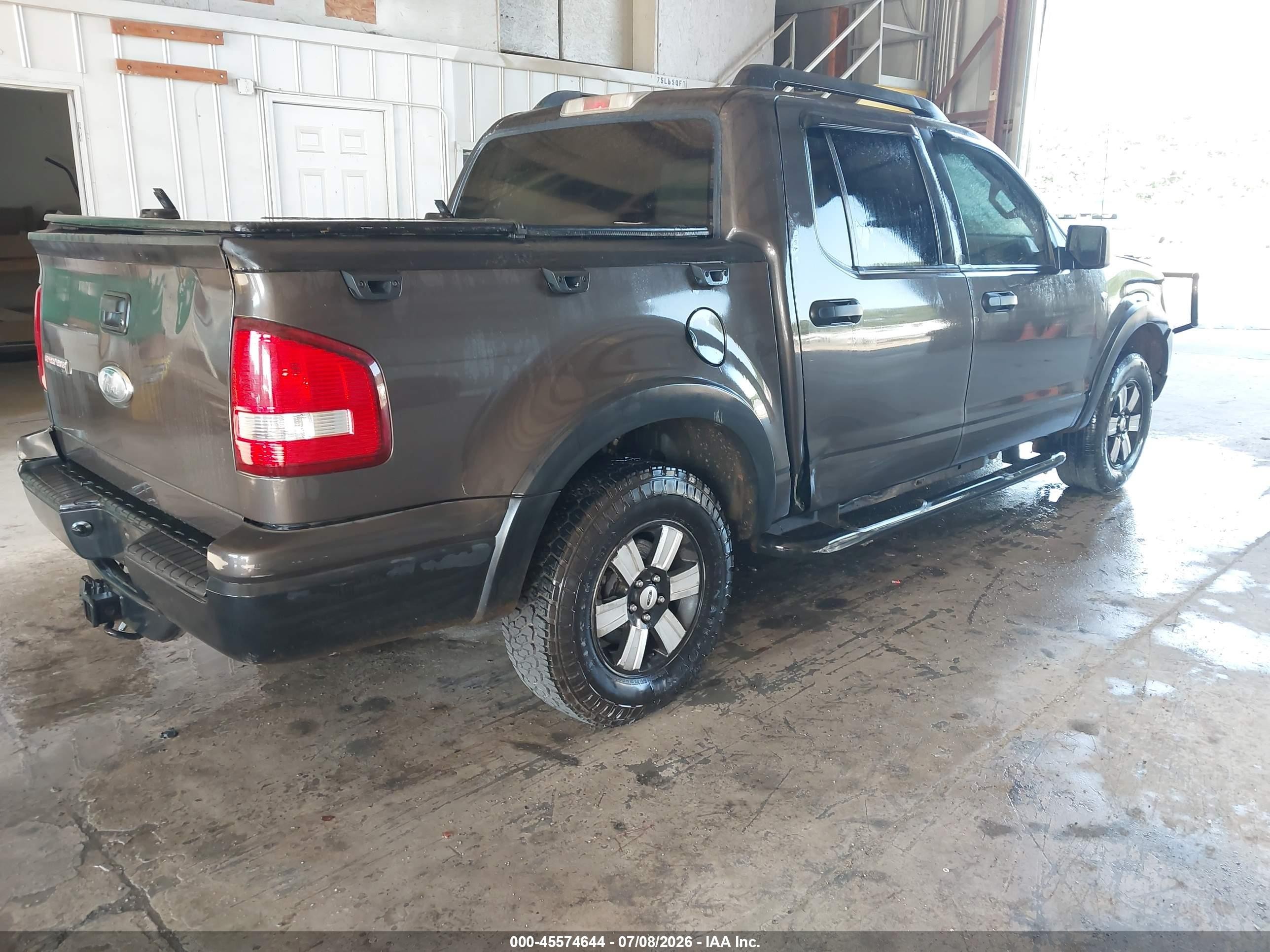 2007 Ford Explorer Sport Trac Xlt Dark Brown vin: 1FMEU31867UA03418