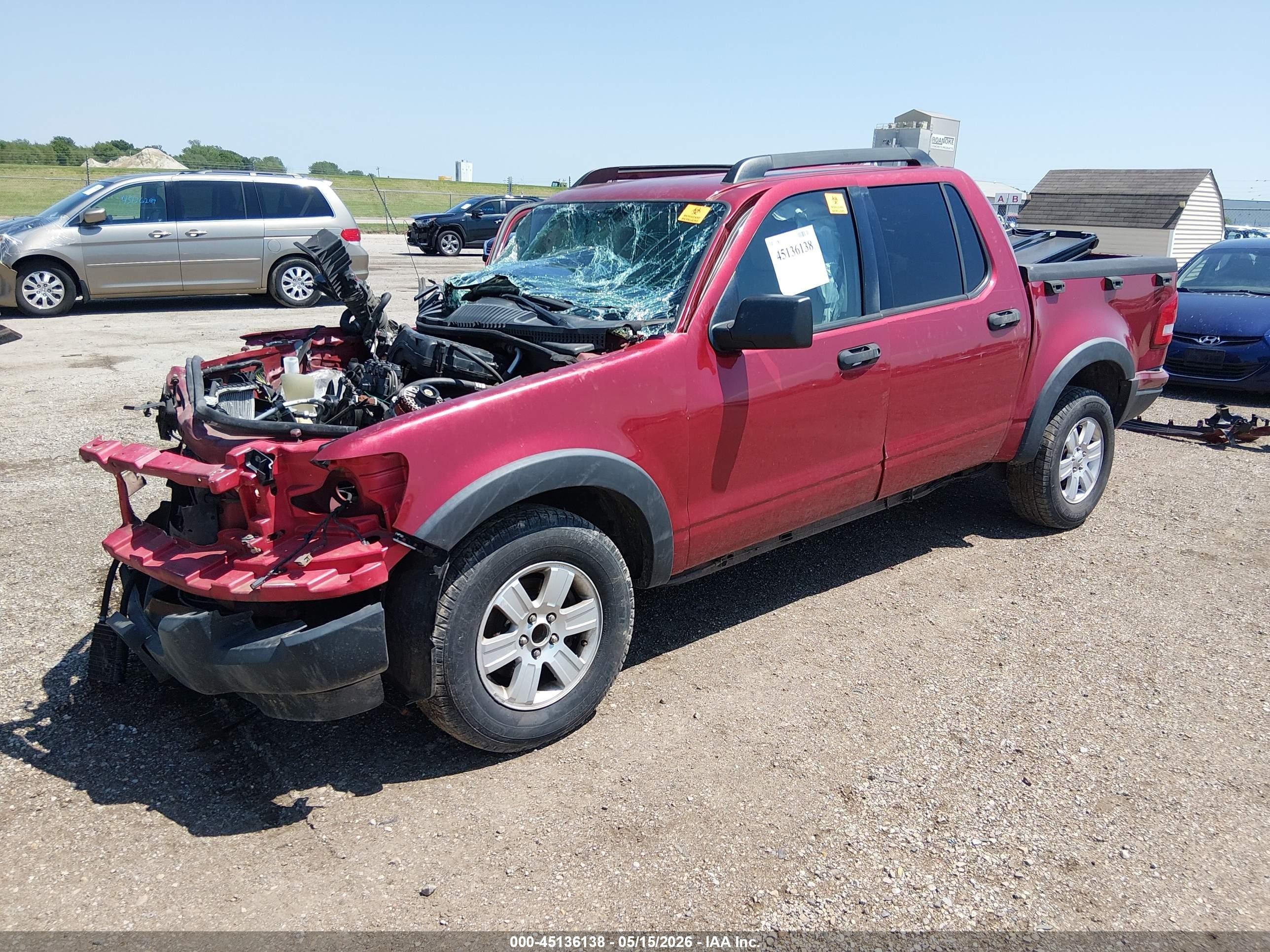 2008 Ford Explorer Sport Trac Xlt Red vin: 1FMEU31E98UA17305
