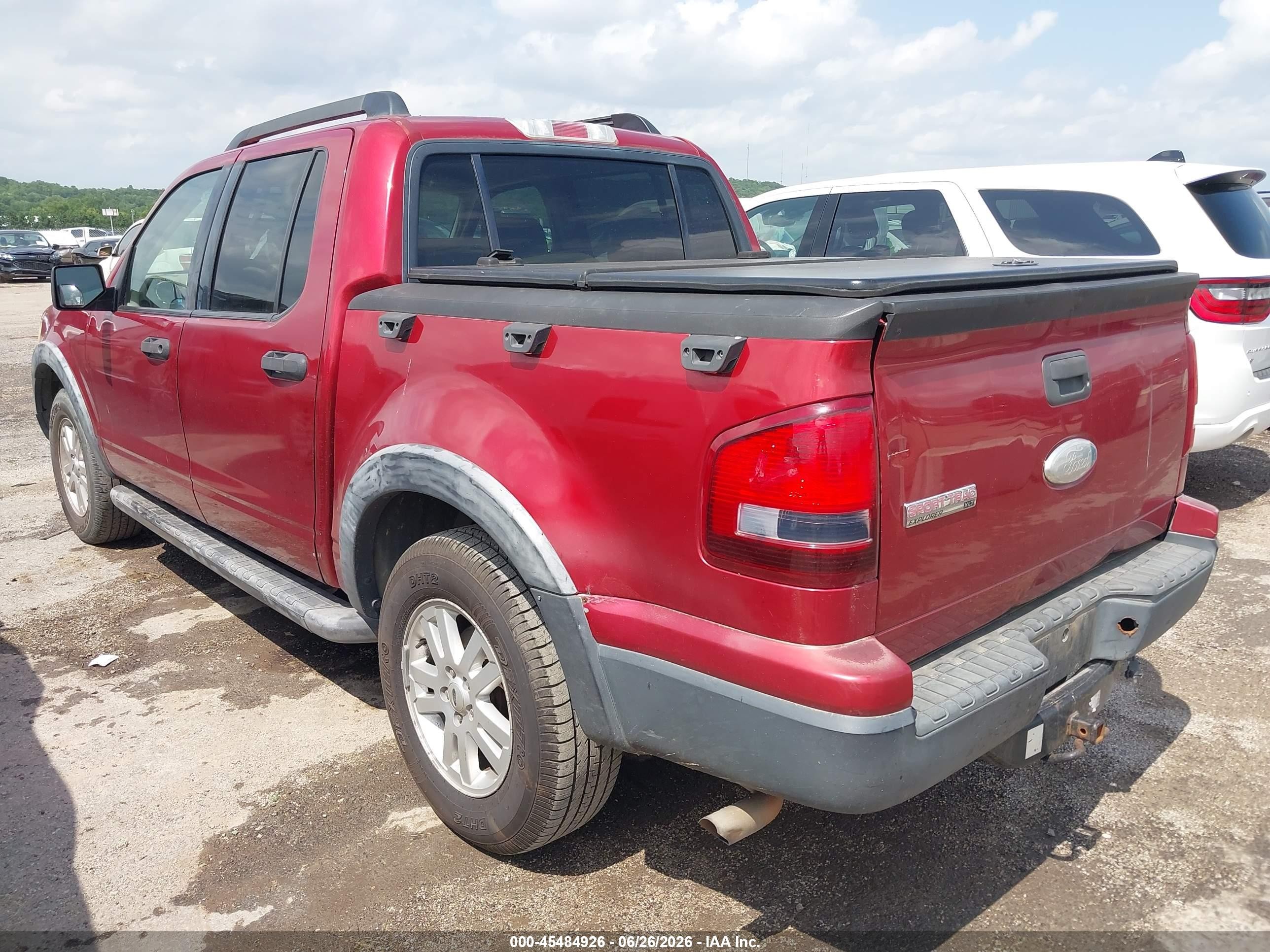 2008 Ford Explorer Sport Trac Xlt Темно-бордовый vin: 1FMEU31EX8UA47994