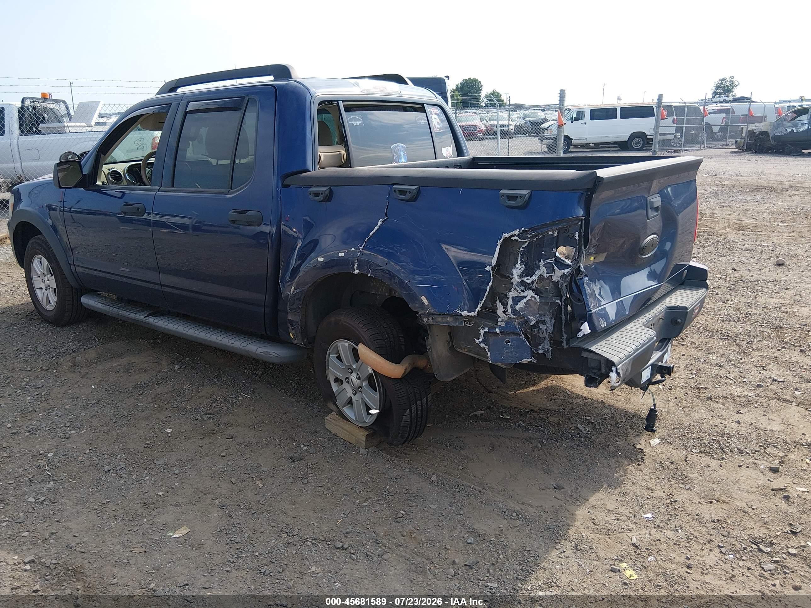2008 Ford Explorer Sport Trac Xlt Blue vin: 1FMEU31EX8UB26100