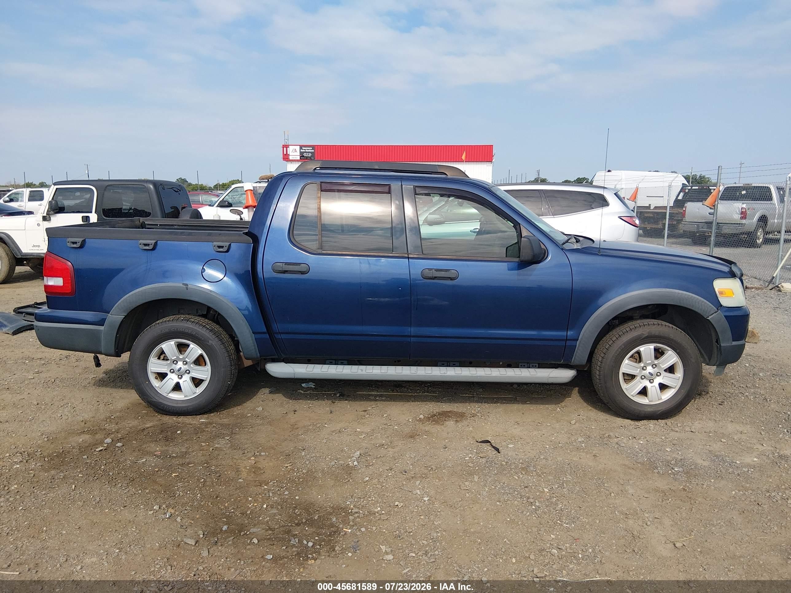 2008 Ford Explorer Sport Trac Xlt Blue vin: 1FMEU31EX8UB26100