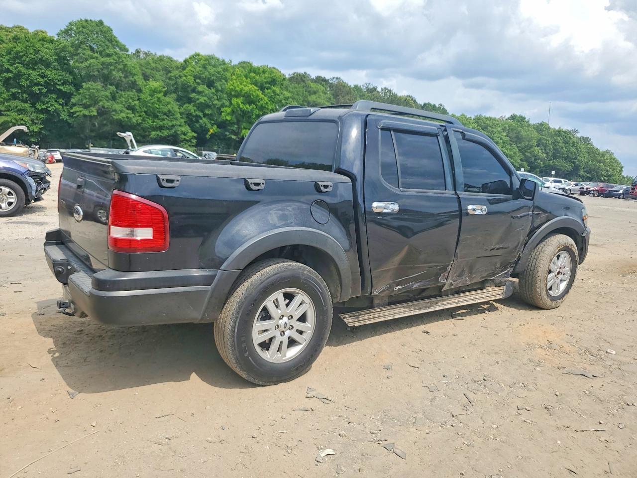 2007 Ford Explorer Sport Trac Xlt Black vin: 1FMEU31K07UA32604