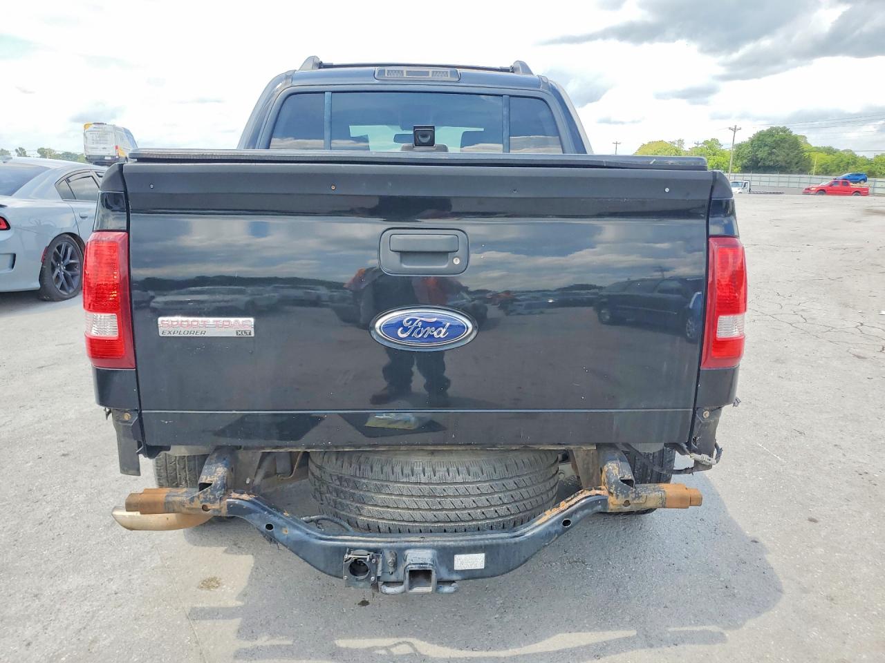 2007 Ford Explorer Sport Trac Xlt Black vin: 1FMEU31K27UA25895
