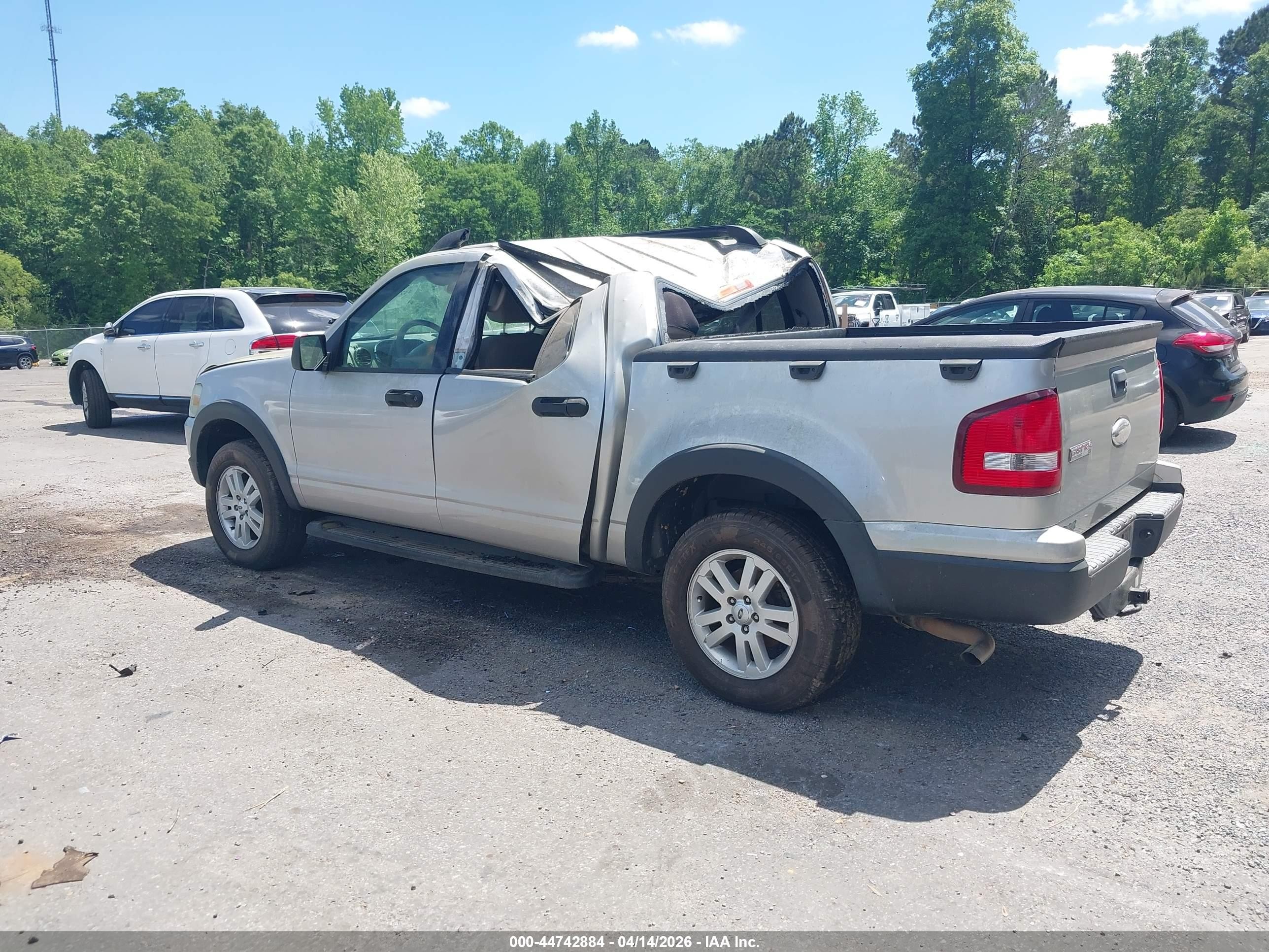 2007 Ford Explorer Sport Trac Xlt Tan vin: 1FMEU31K67UB15406