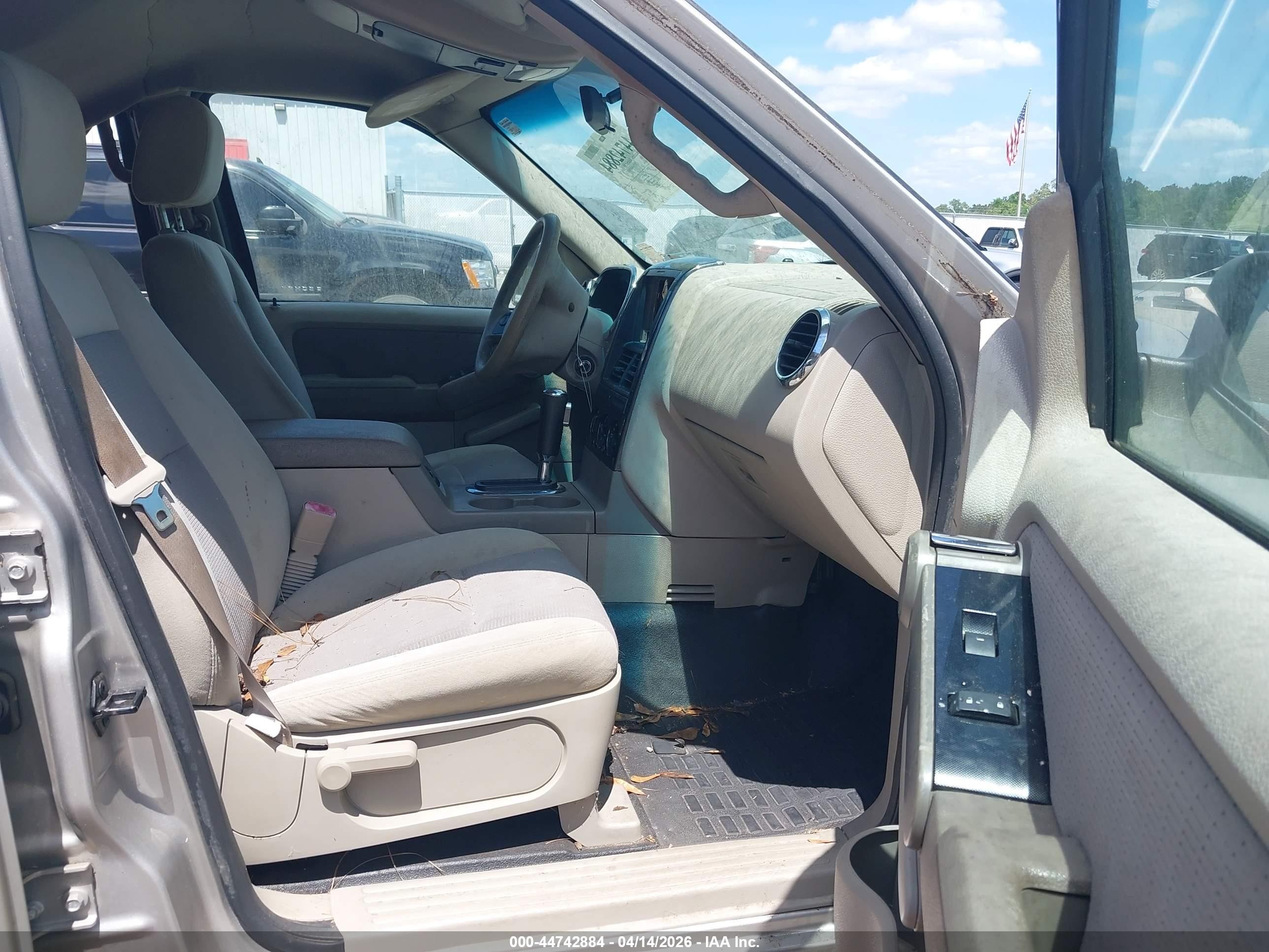 2007 Ford Explorer Sport Trac Xlt Tan vin: 1FMEU31K67UB15406