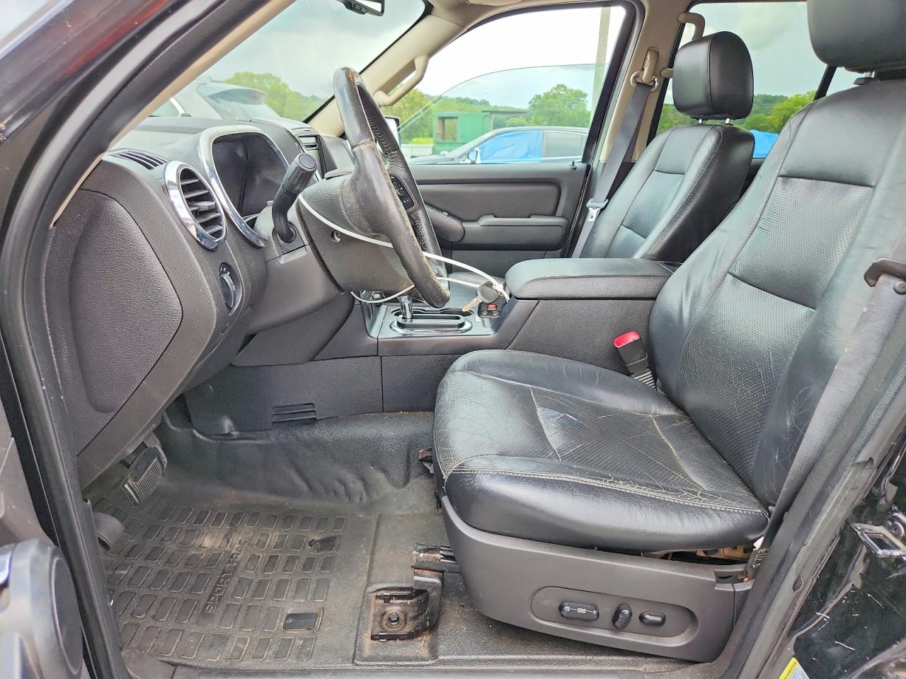 2008 Ford Explorer Sport Trac Limited Black vin: 1FMEU33808UB20538