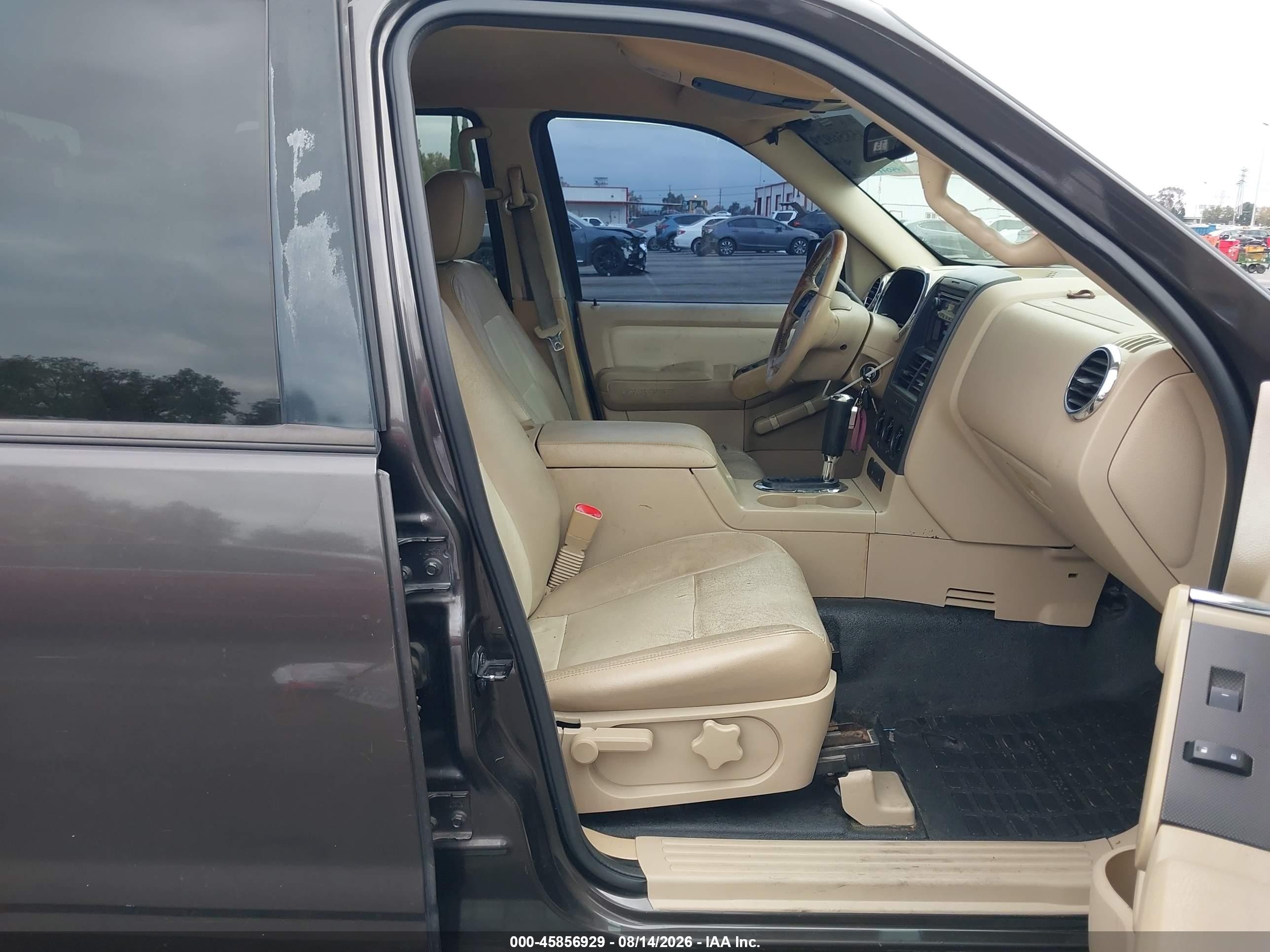 2007 Ford Explorer Sport Trac Limited Серый vin: 1FMEU33837UA19654