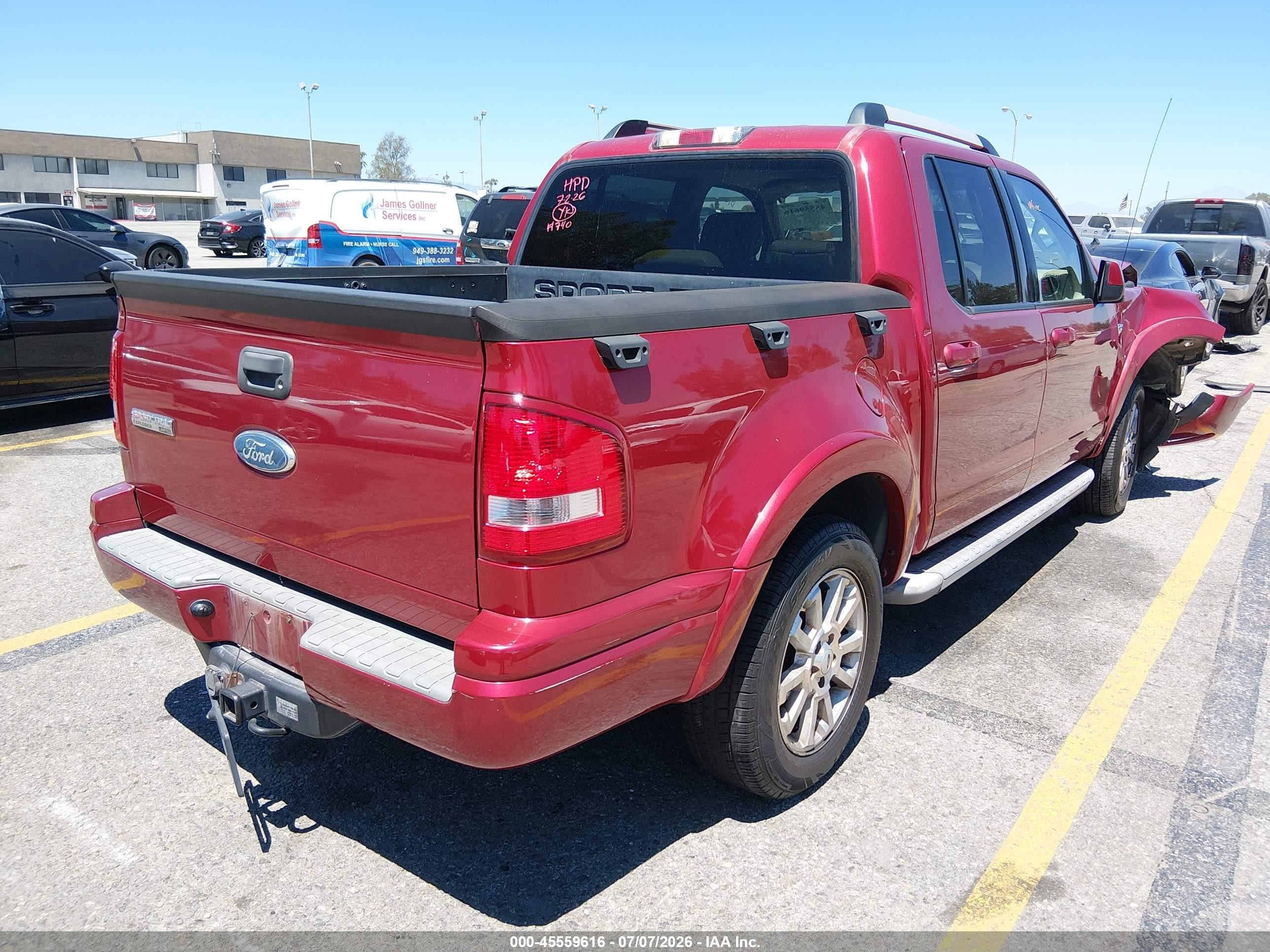 2007 Ford Explorer Sport Trac Limited Red vin: 1FMEU338X7UA14063