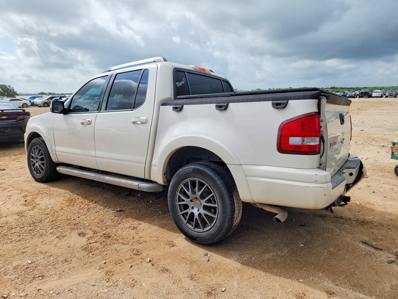 2008 Ford Explorer Sport Trac Limited White vin: 1FMEU33E28UA14856