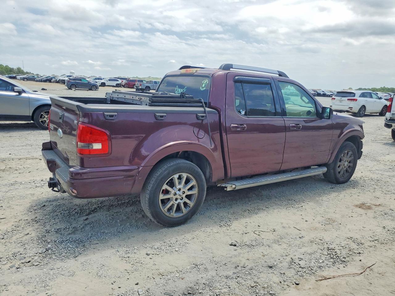 2007 Ford Explorer Sport Trac Limited Purple vin: 1FMEU33K17UA07918