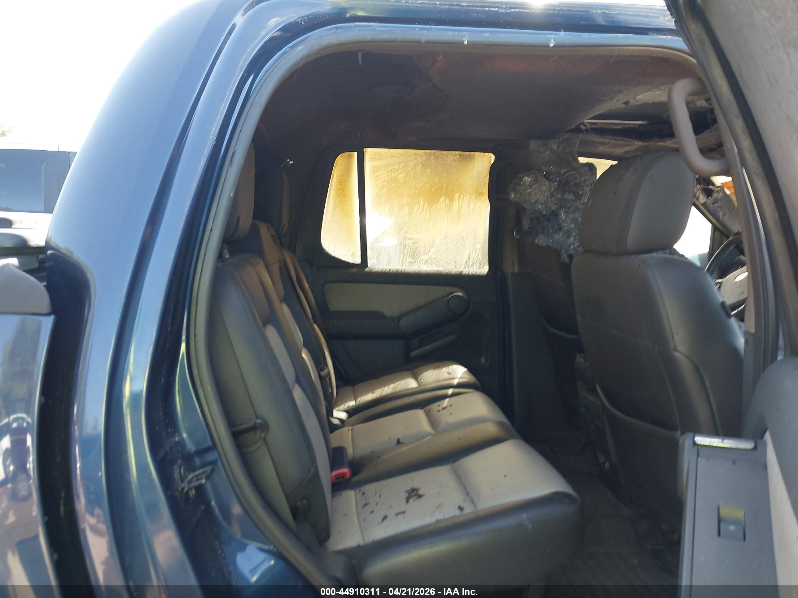 2007 Ford Explorer Sport Trac Limited Navy vin: 1FMEU33K57UB34154