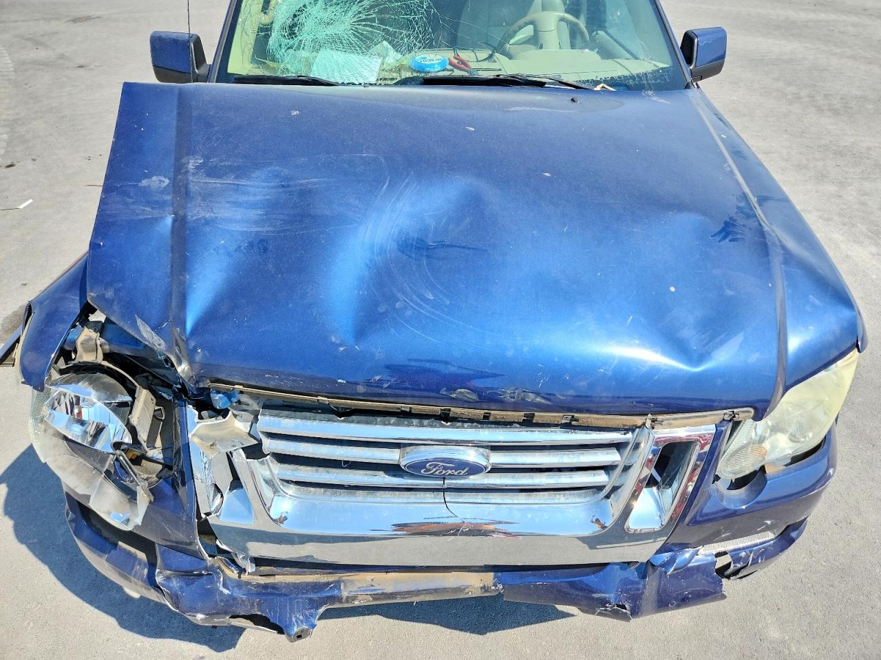 2007 Ford Explorer Sport Trac Limited Blue vin: 1FMEU33K77UB45754