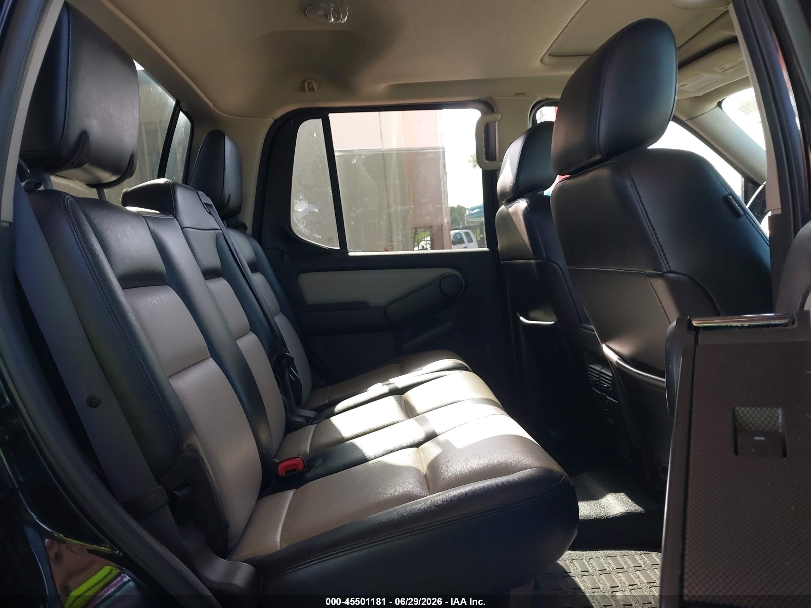 2007 Ford Explorer Sport Trac Limited Black vin: 1FMEU33KX7UA22210