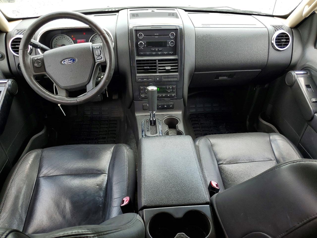 2010 Ford Explorer Sport Trac Limited Beige vin: 1FMEU3D83AUF01482