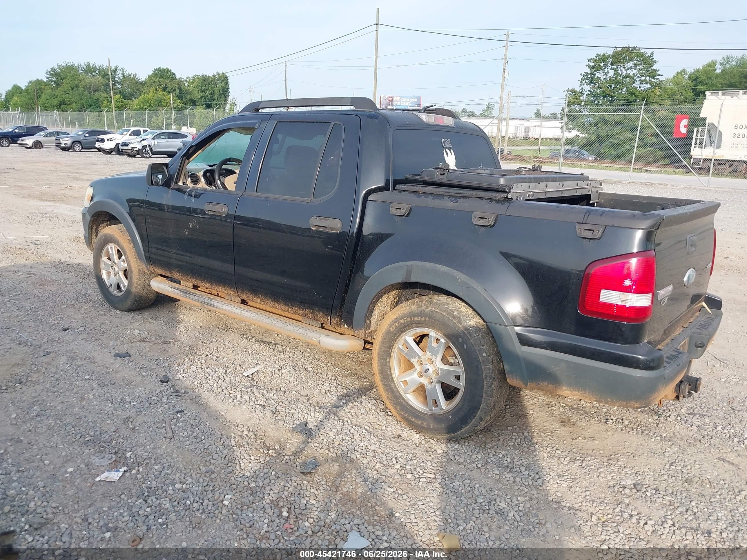 2007 Ford Explorer Sport Trac Xlt Black vin: 1FMEU51K87UA02004