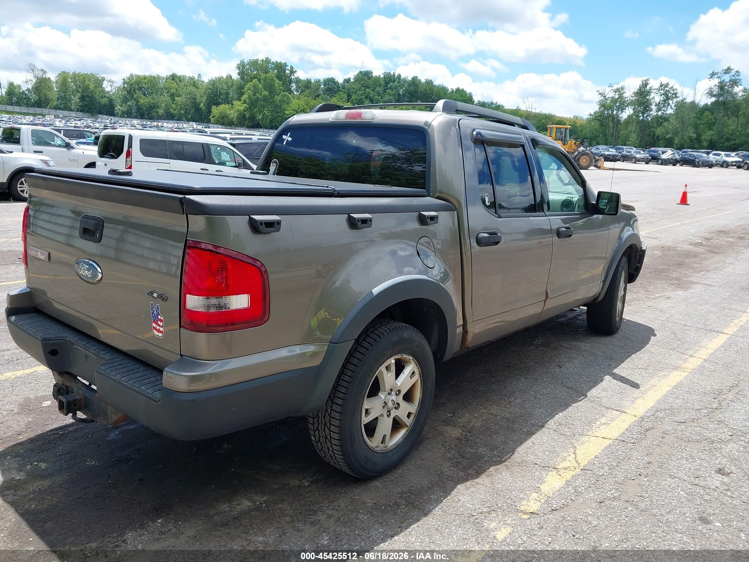 2007 Ford Explorer Sport Trac Xlt Tan vin: 1FMEU51K87UA02780