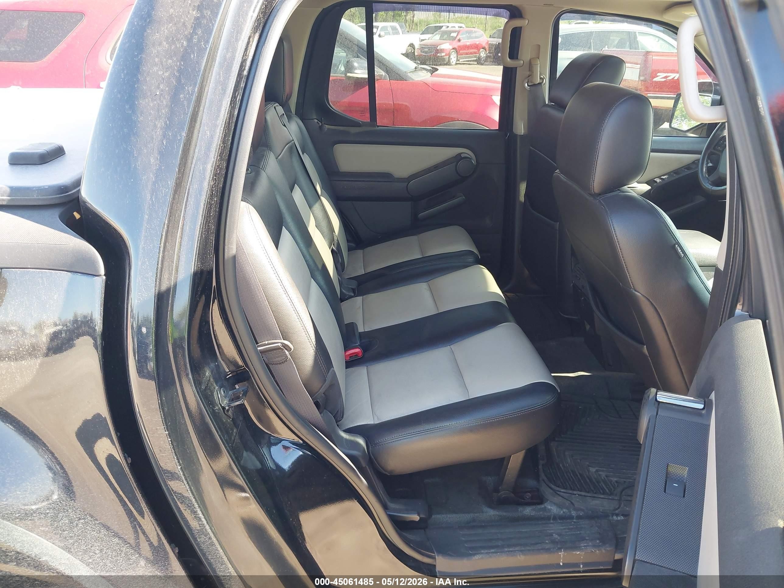 2007 Ford Explorer Sport Trac Limited Black vin: 1FMEU53807UB83911