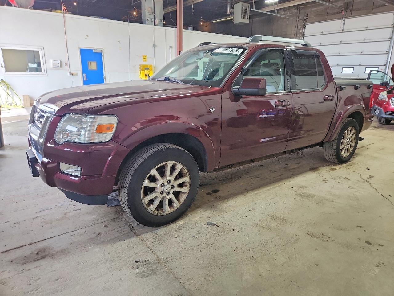 2007 Ford Explorer Sport Trac Limited Burgundy vin: 1FMEU53837UB45606