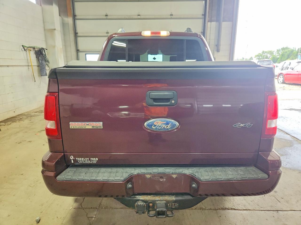 2007 Ford Explorer Sport Trac Limited Burgundy vin: 1FMEU53837UB45606