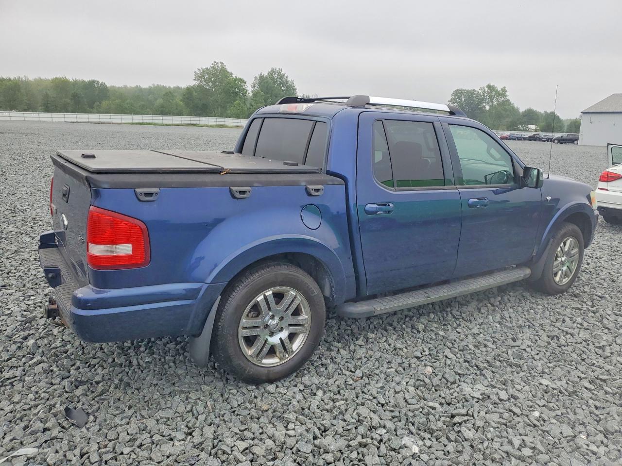 2007 Ford Explorer Sport Trac Limited Blue vin: 1FMEU53867UB75943