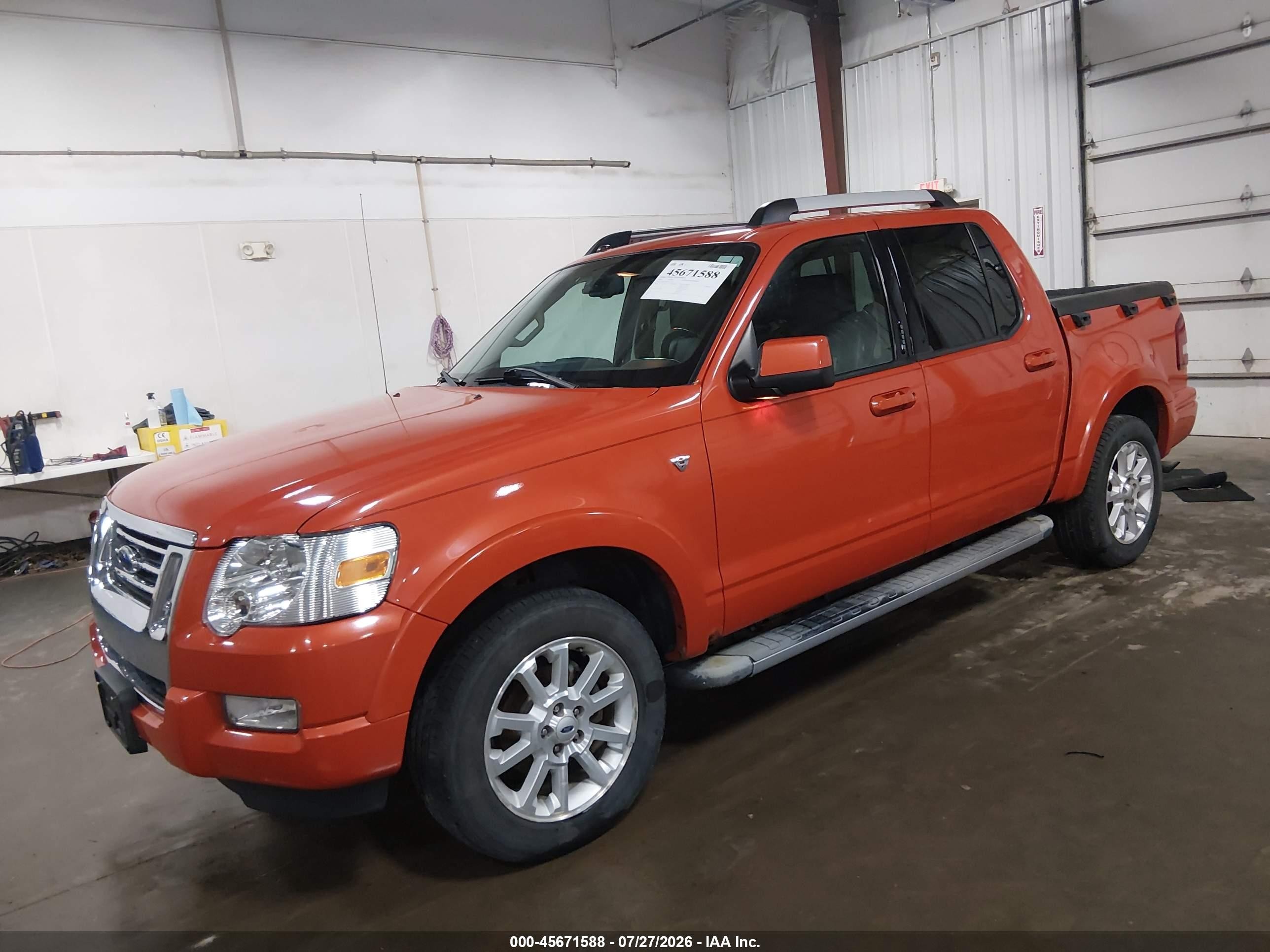 2007 Ford Explorer Sport Trac Limited Оранжевый vin: 1FMEU53887UA51527