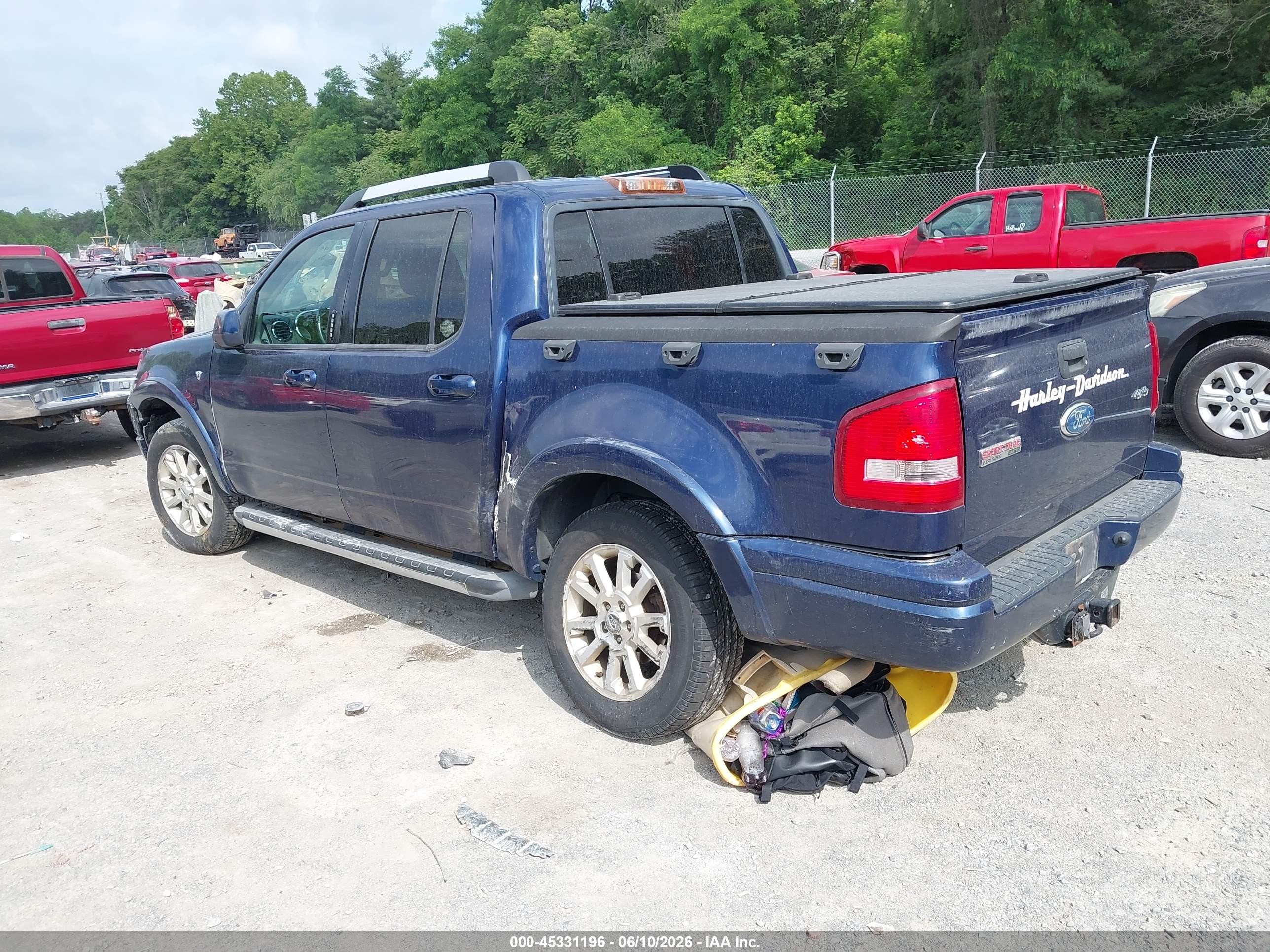 2007 Ford Explorer Sport Trac Limited Blue vin: 1FMEU53897UB83597