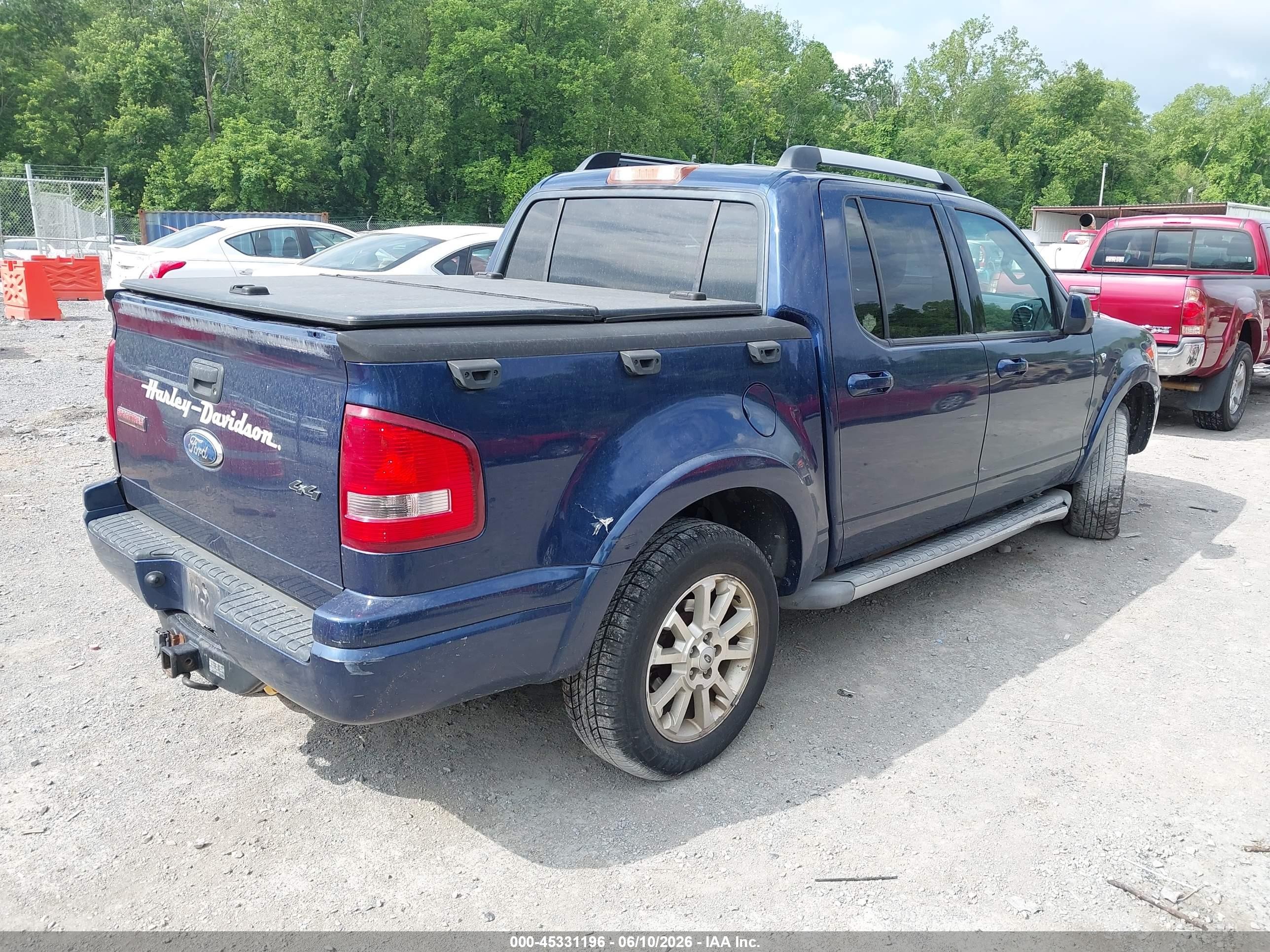 2007 Ford Explorer Sport Trac Limited Blue vin: 1FMEU53897UB83597