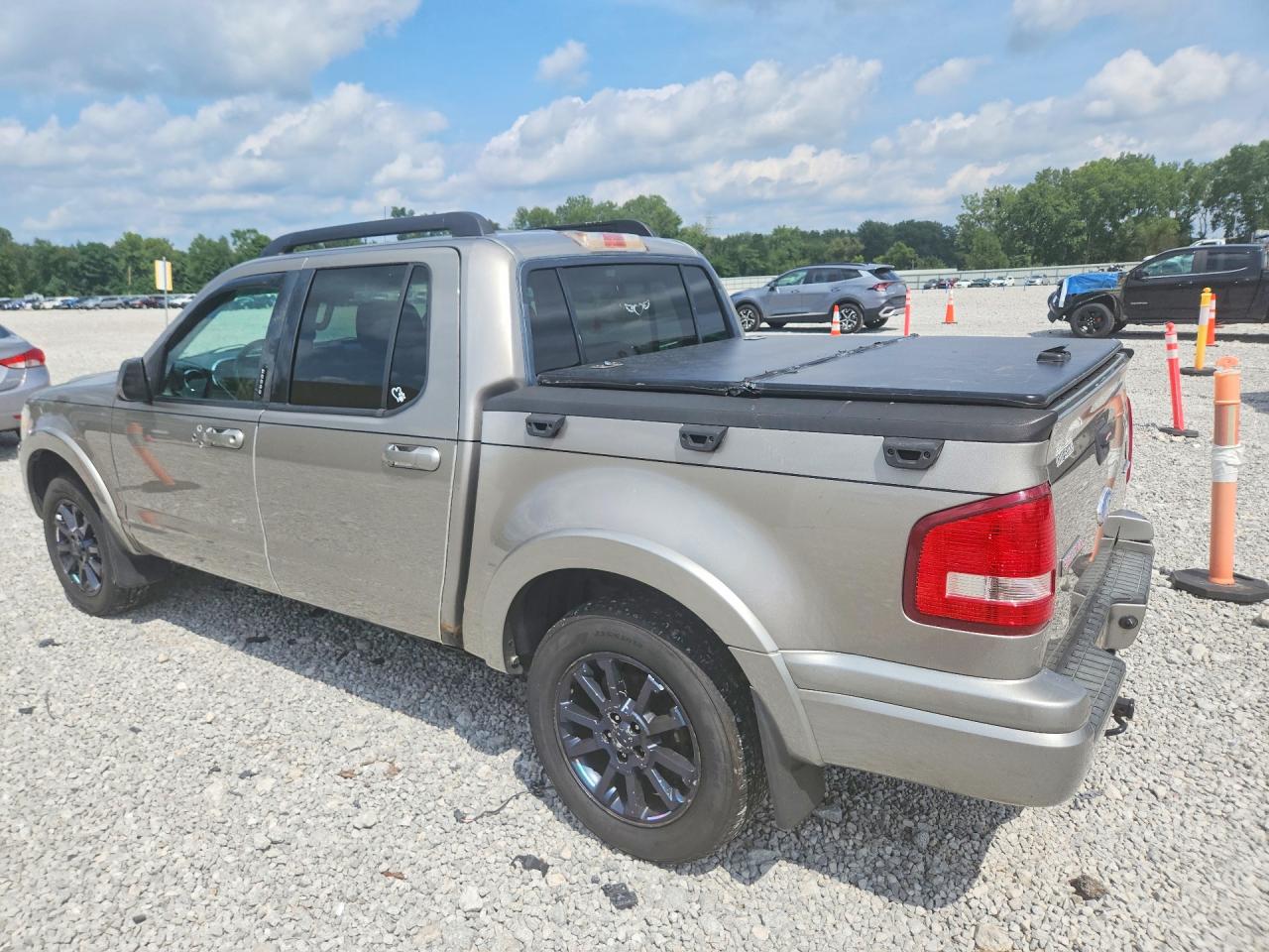 2008 Ford Explorer Sport Trac Limited Tan vin: 1FMEU53E68UB11375