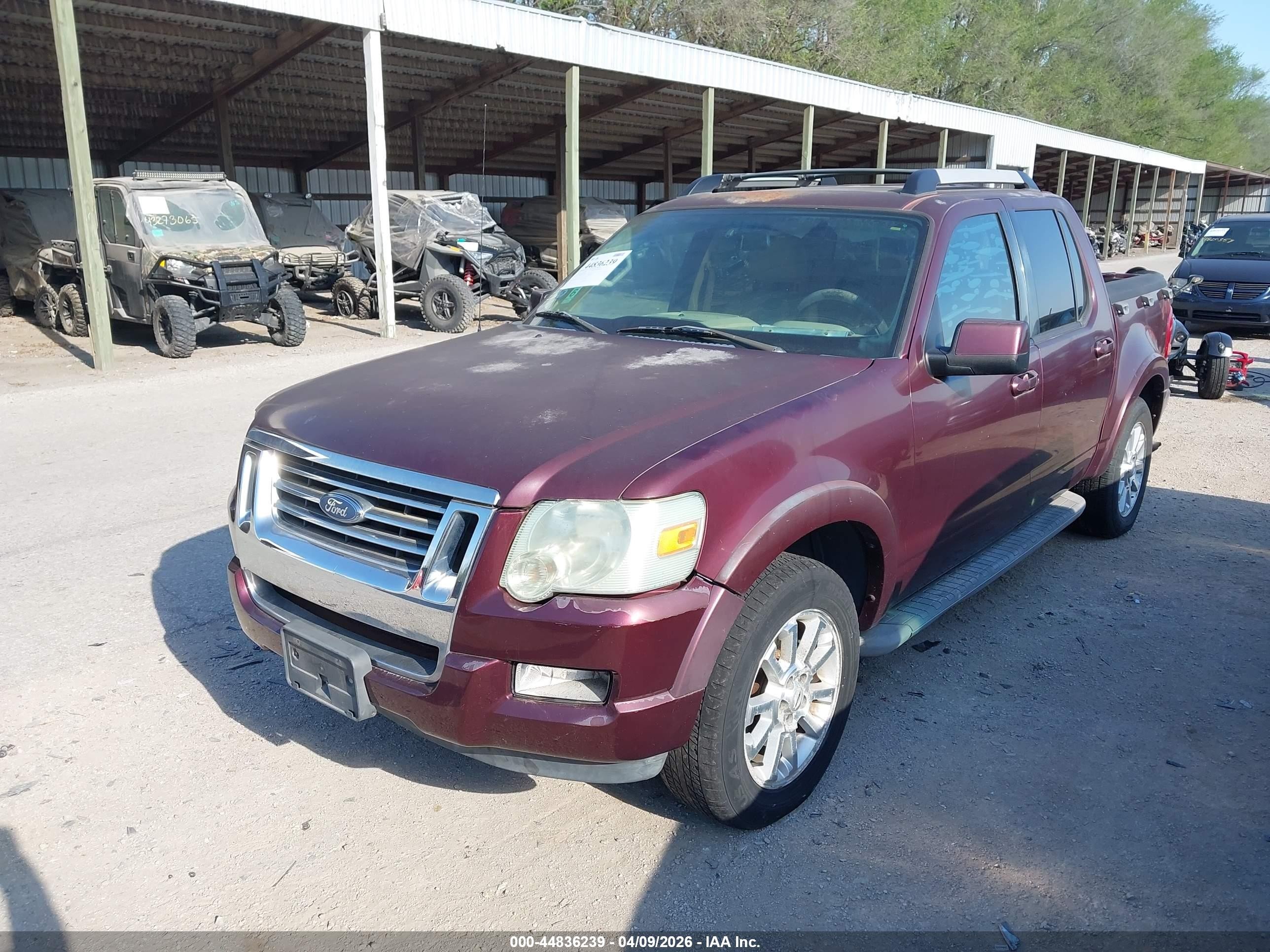 2007 Ford Explorer Sport Trac Limited Burgundy vin: 1FMEU53K47UA09061