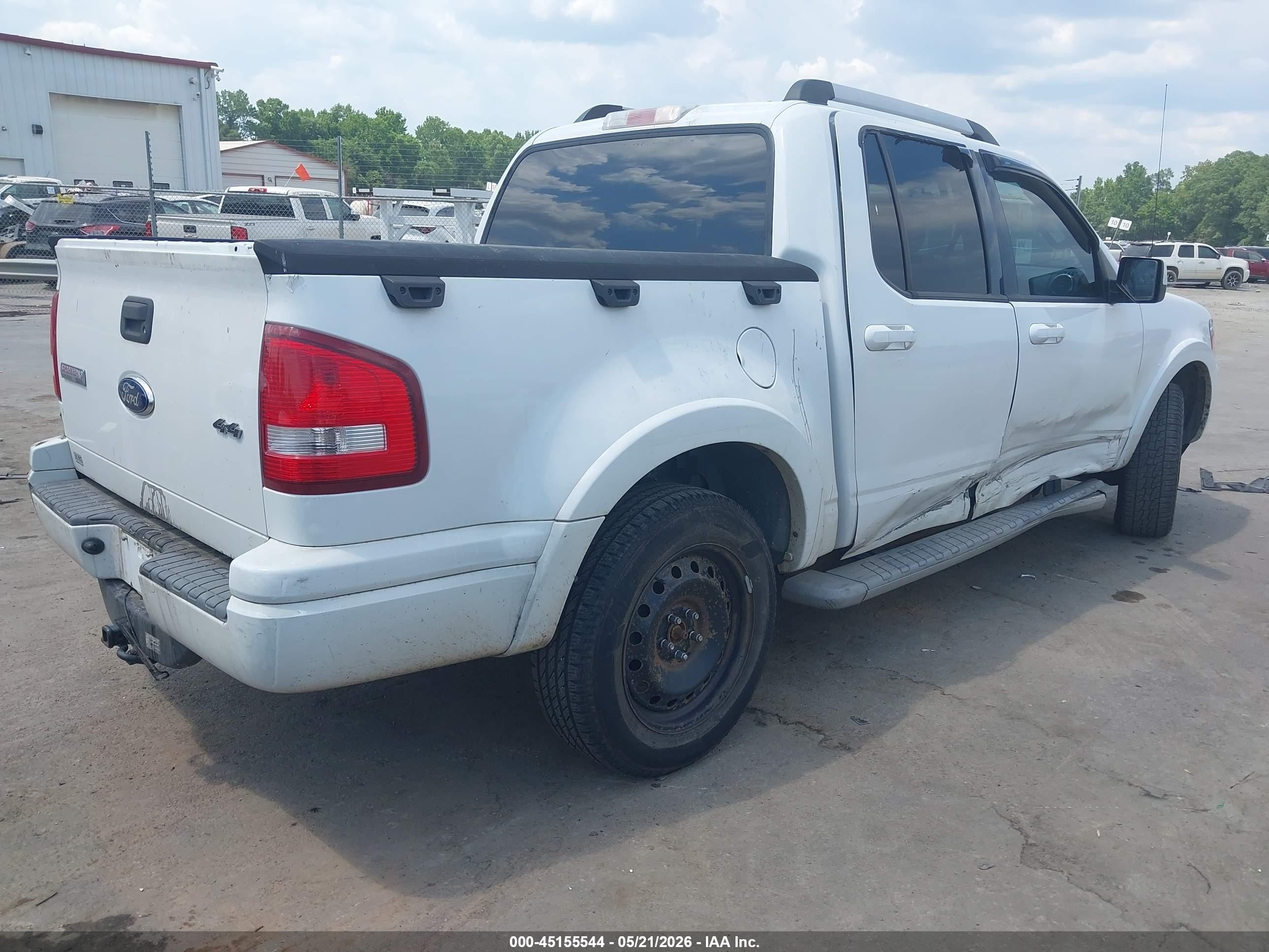 2007 Ford Explorer Sport Trac Limited White vin: 1FMEU53K87UA27465