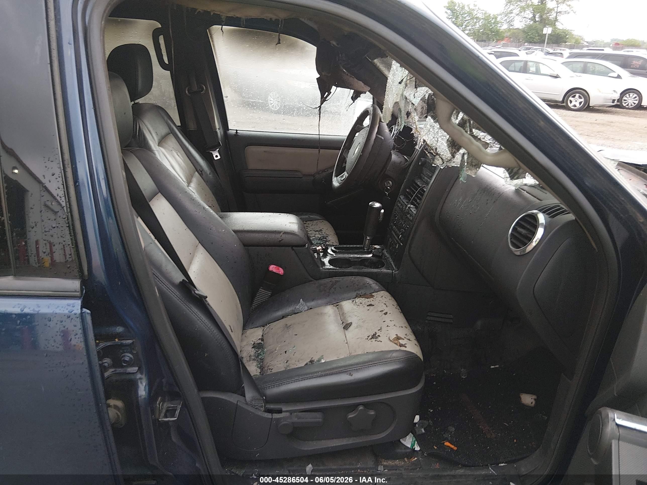 2007 Ford Explorer Sport Trac Limited Blue vin: 1FMEU53KX7UA28259