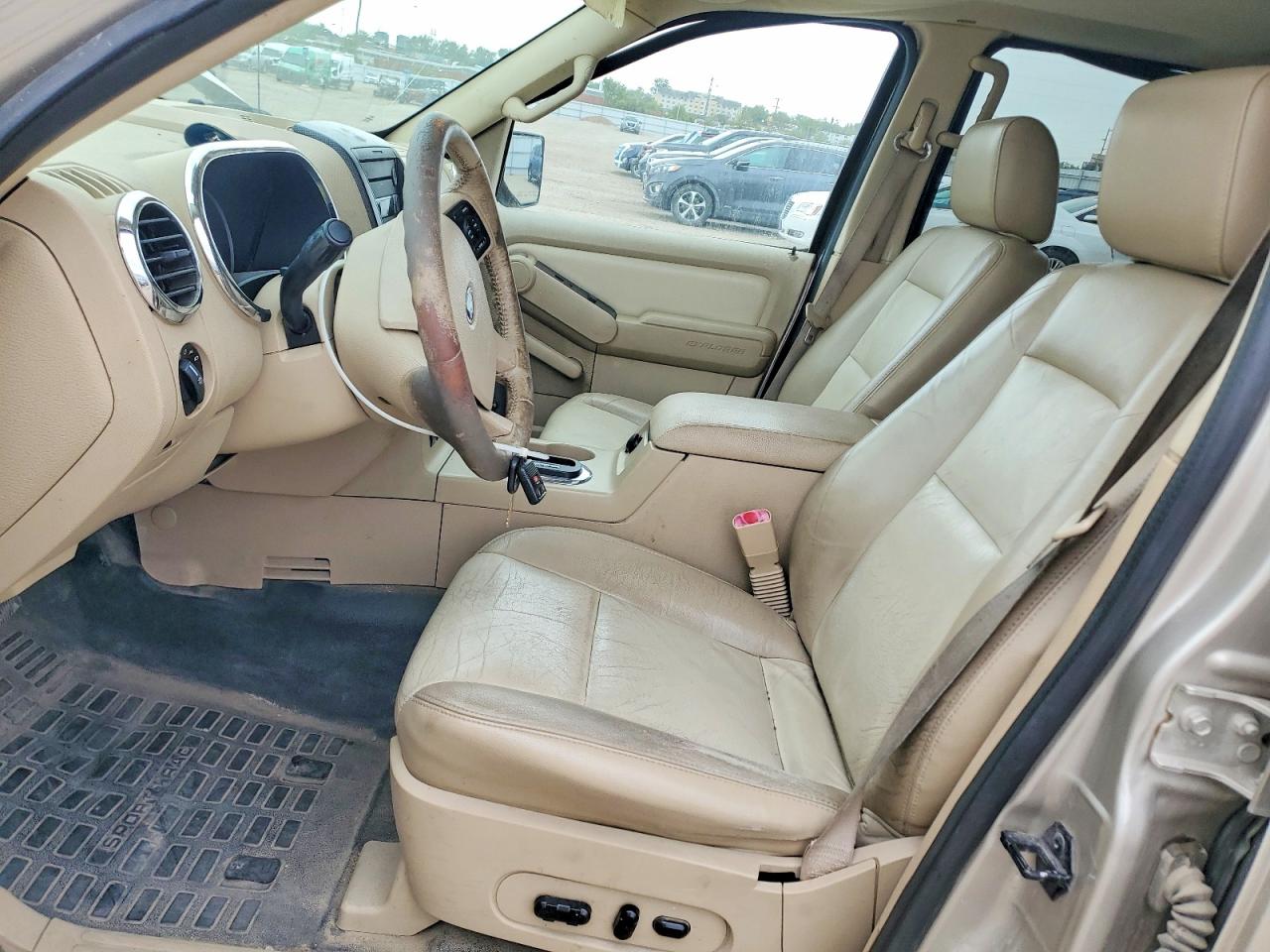2007 Ford Explorer Sport Trac Limited Tan vin: 1FMEU53KX7UA30478