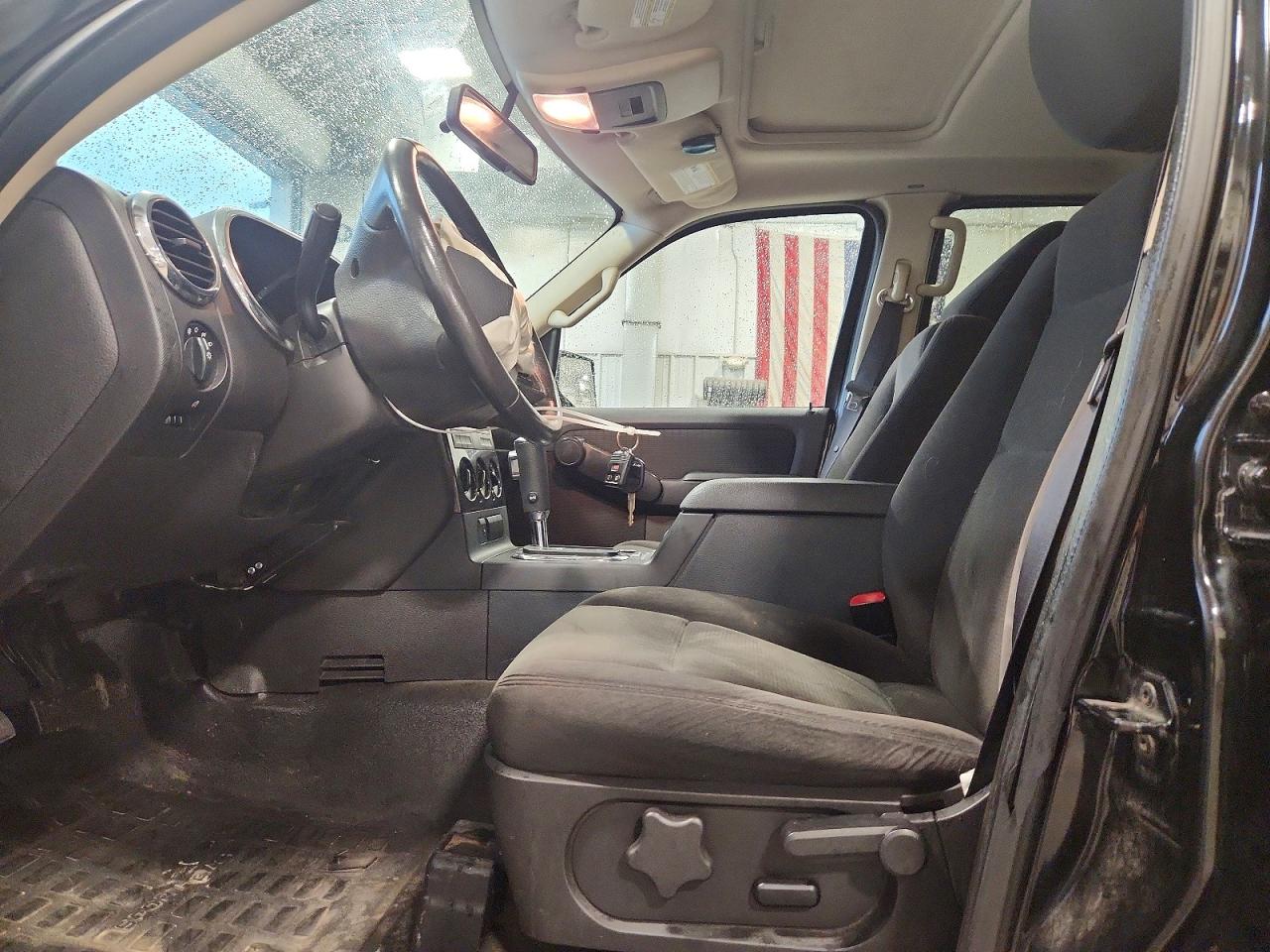 2010 Ford Explorer Sport Trac Xlt Black vin: 1FMEU5BE6AUF06342