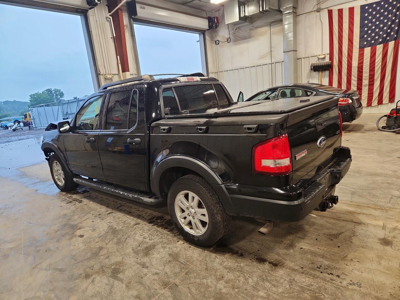 2010 Ford Explorer Sport Trac Xlt Black vin: 1FMEU5BE6AUF06342