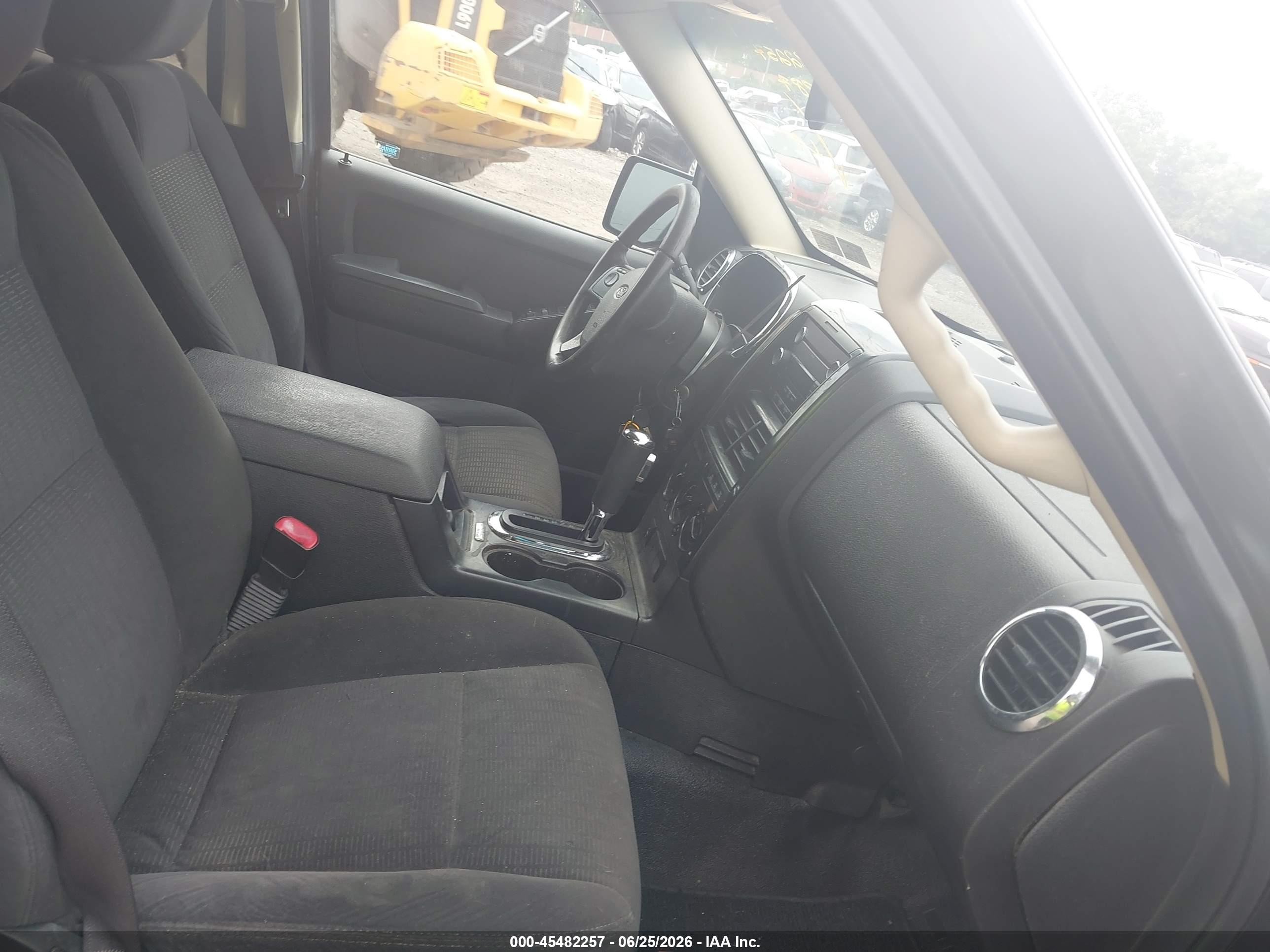 2010 Ford Explorer Sport Trac Xlt Black vin: 1FMEU5BEXAUA56887