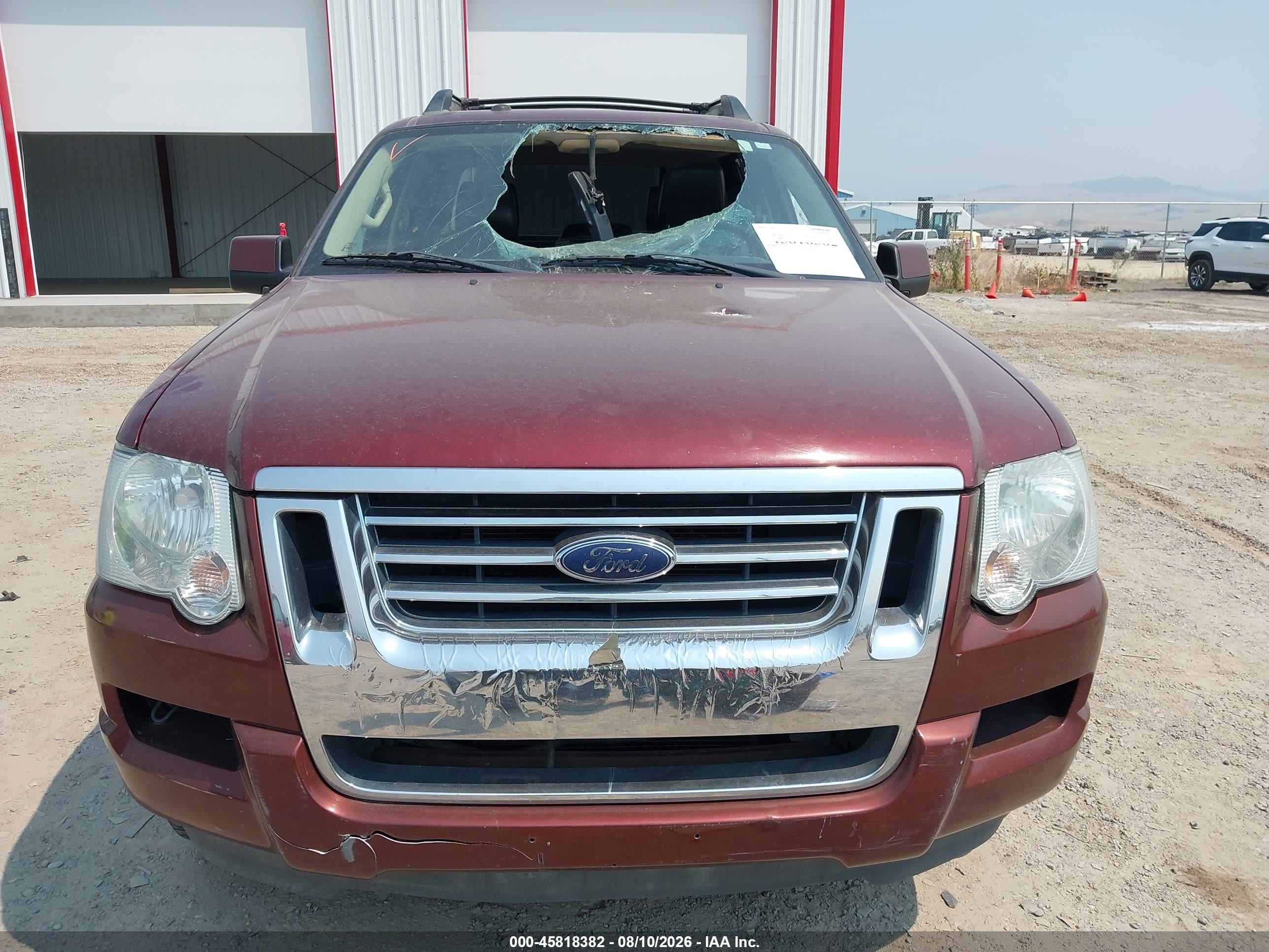 2010 Ford Explorer Sport Trac Limited Burgundy vin: 1FMEU5D86AUA21609