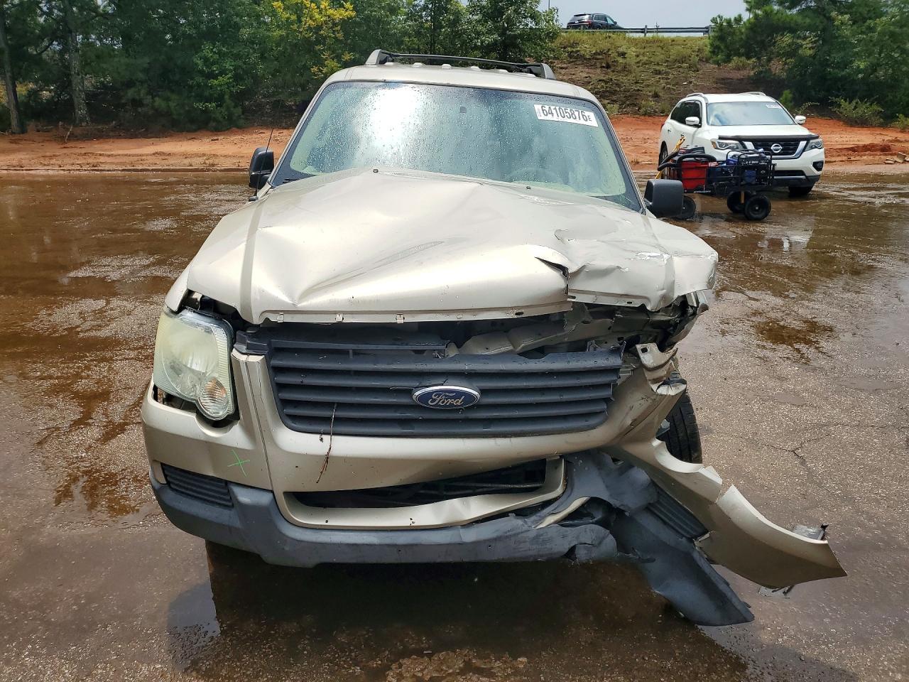 2006 Ford Explorer Xls Cream vin: 1FMEU62E76ZA13902