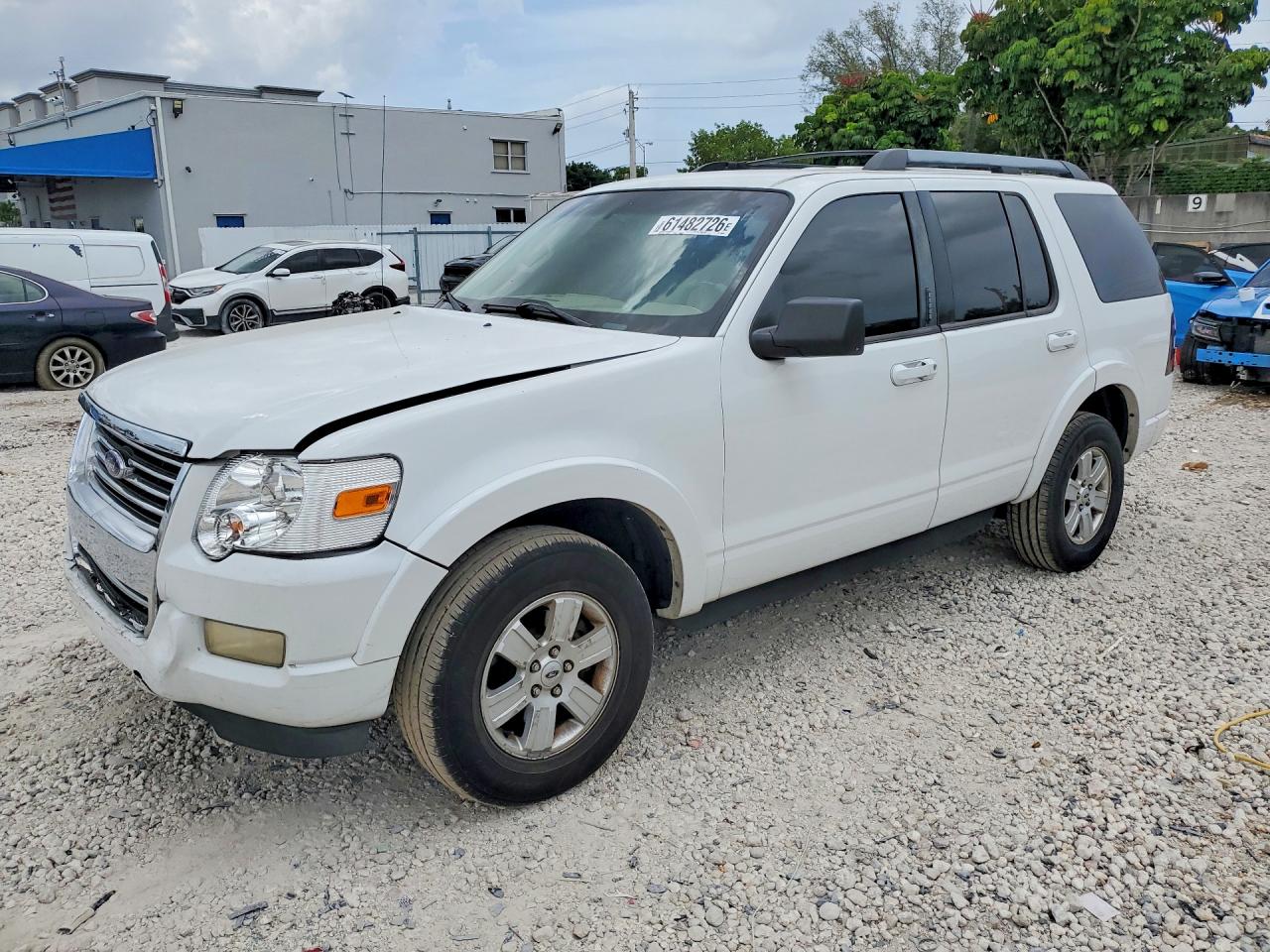 2009 Ford Explorer Xlt White vin: 1FMEU63849UA23555