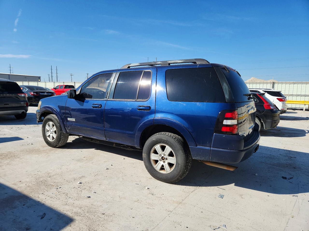 2008 Ford Explorer Xlt Blue vin: 1FMEU63888UB15105